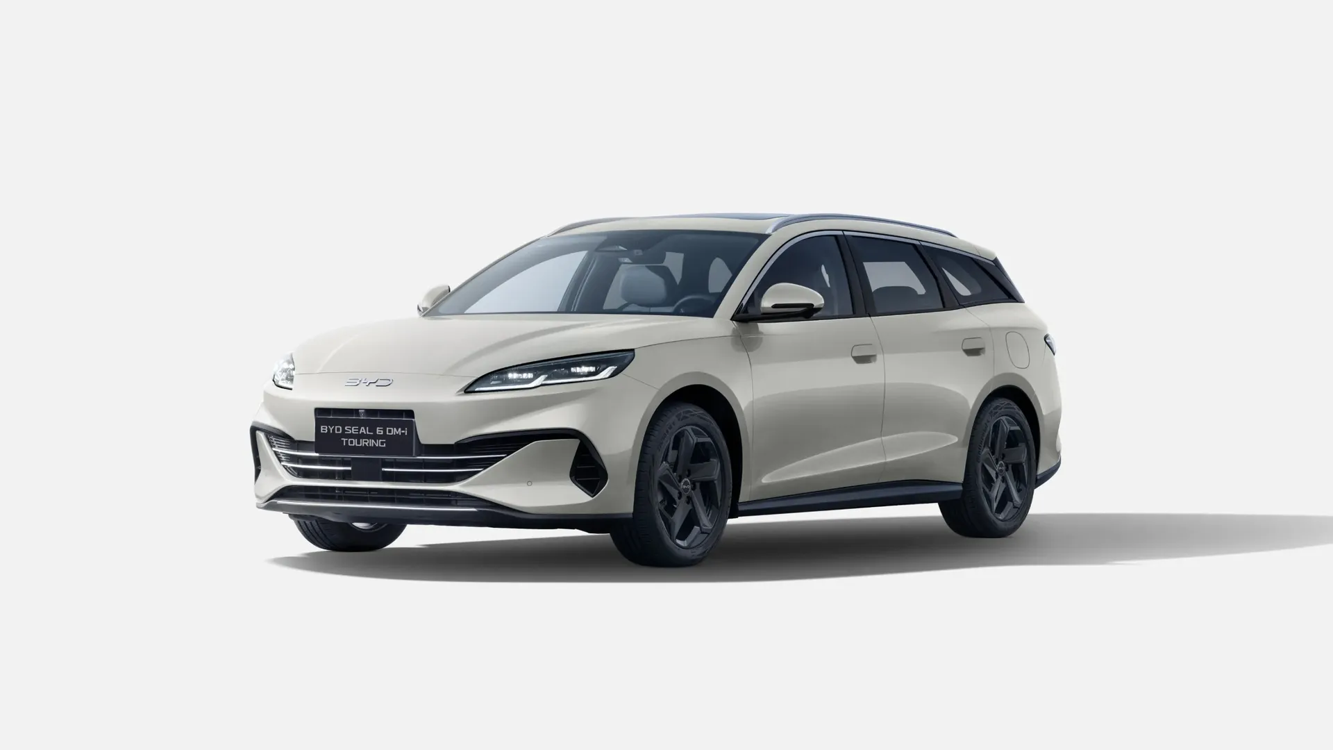 SEAL 6 DM-i Touring, Comfort Lite, Sandstone, front