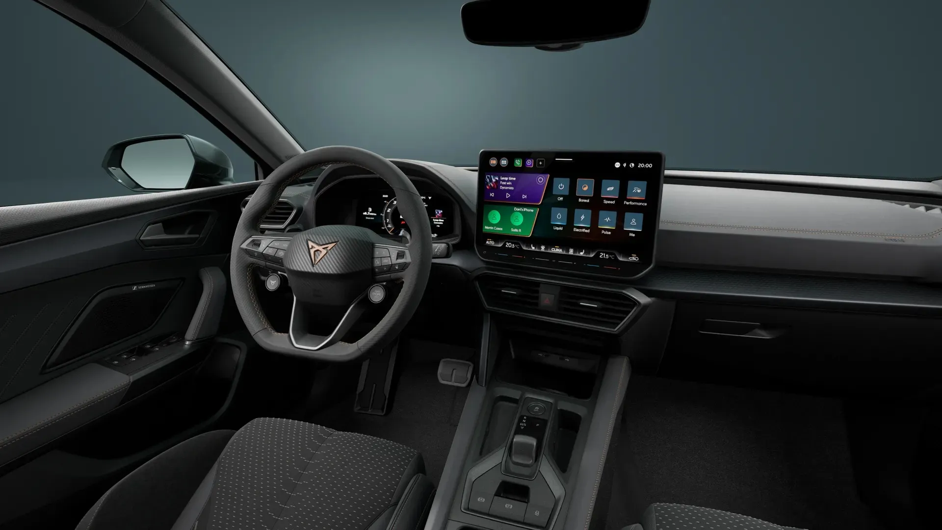 CUPRA Leon, VZ Extreme, Manhattan šedá, interiér látka/Dinamica/kůže – šedá/černá/měď, interiorfront