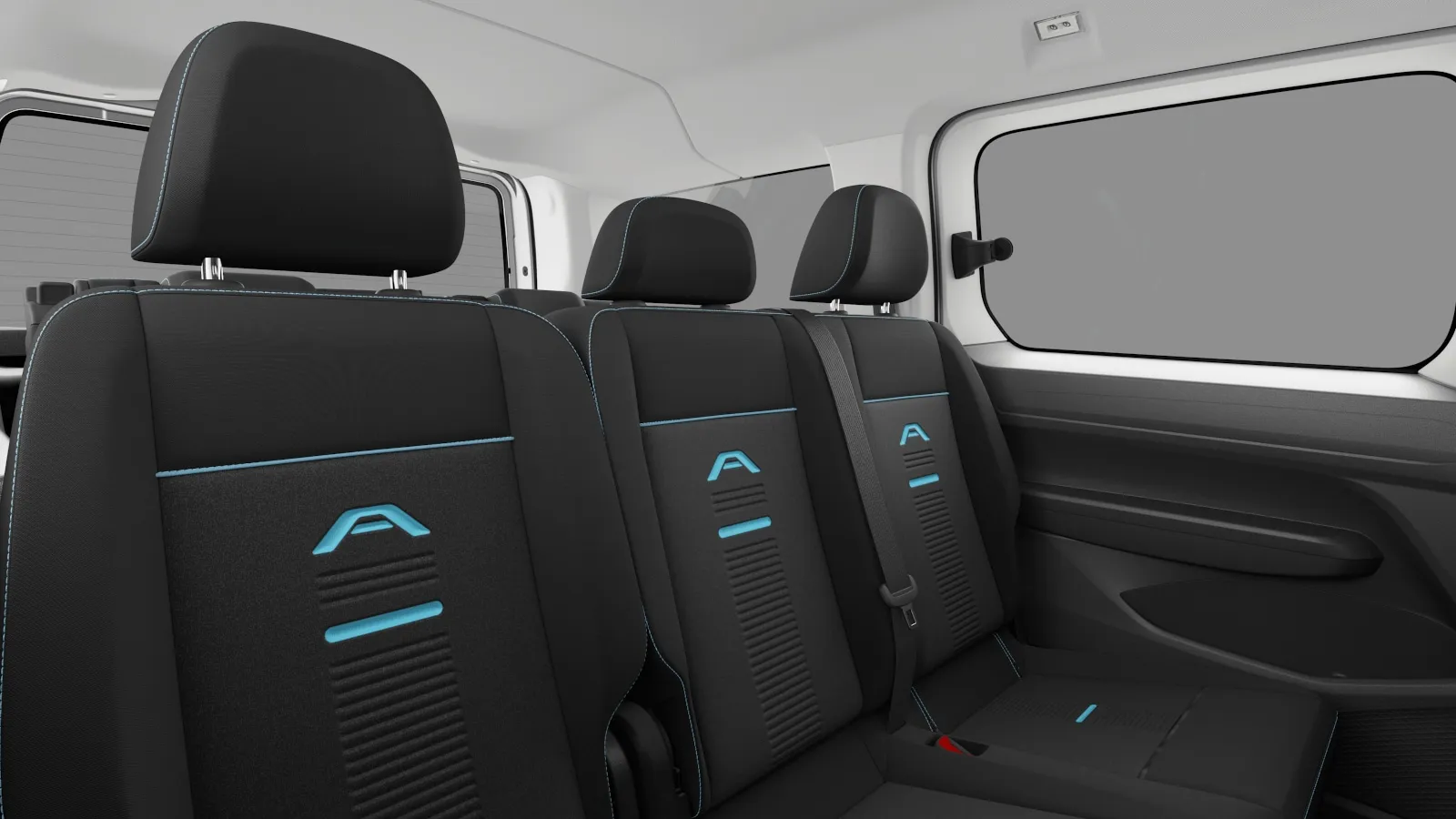 Grand Tourneo Connect, Active, interiér Tmavé látkové potahy sedadel ,Glacier' s modrým prošíváním, rear-seats
