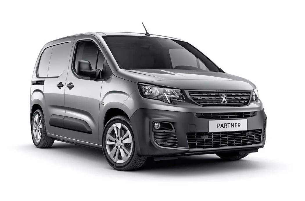 Model Peugeot Partner