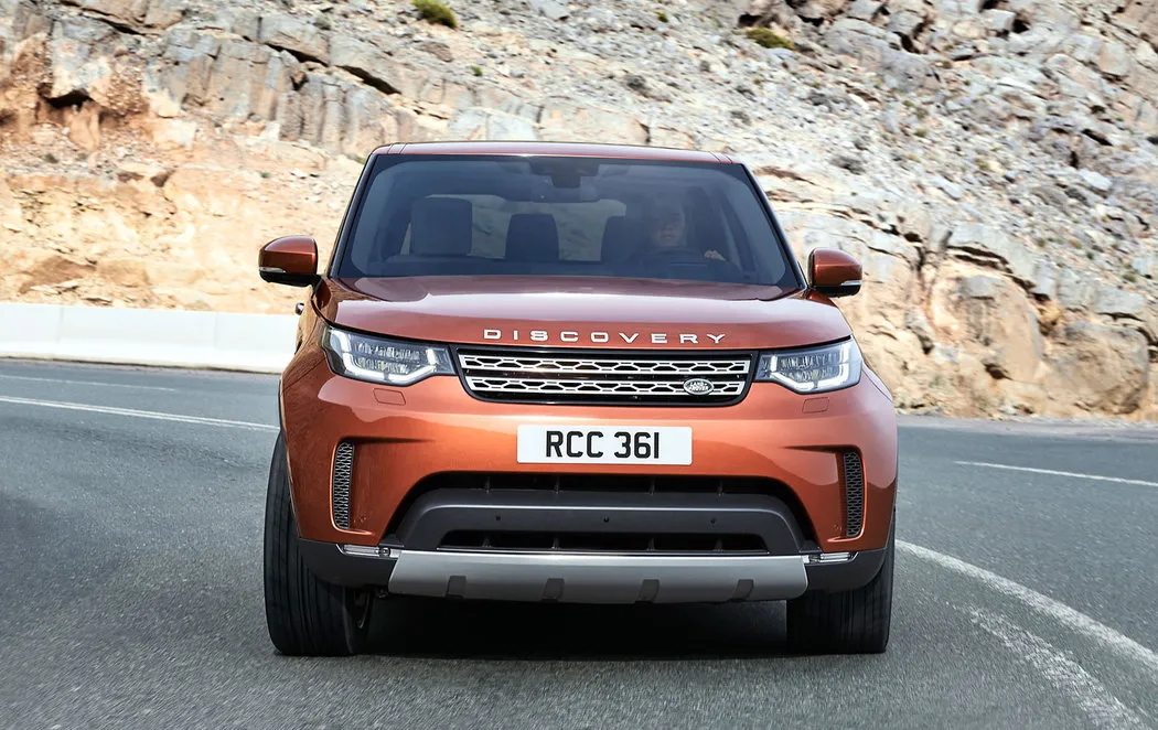 Land Rover Discovery S - fotografie 2
