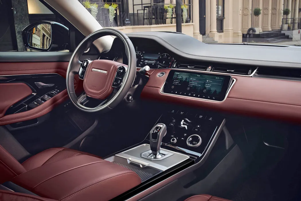 Land Rover Range Rover Evoque R-DYNAMIC - fotografie 4