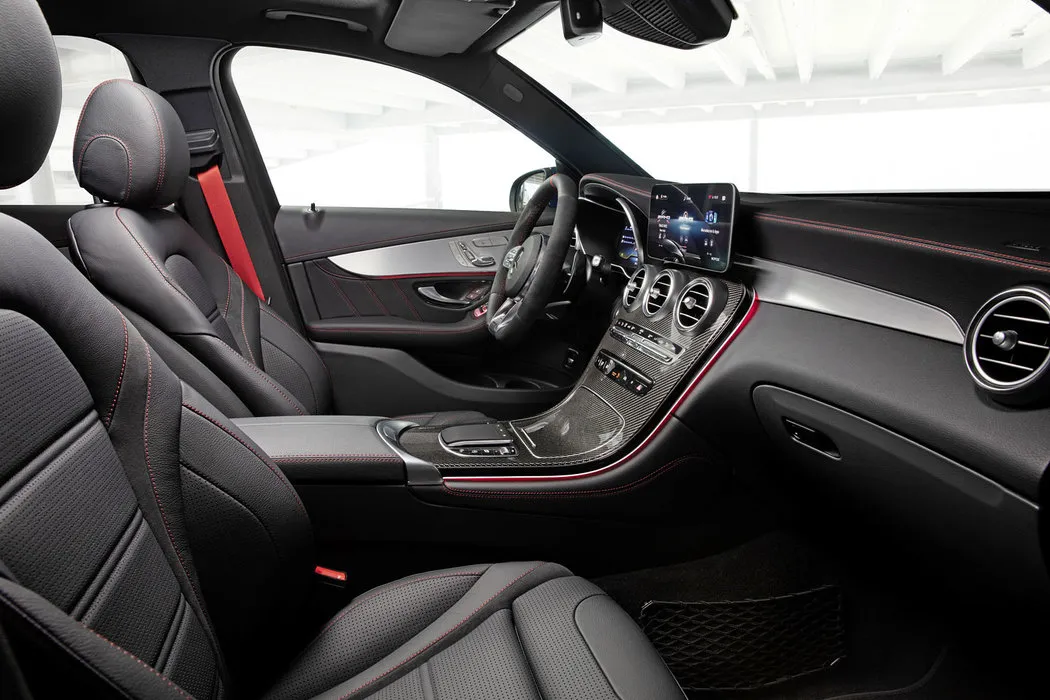 Mercedes-Benz GLC Linie Amg - fotografie 4