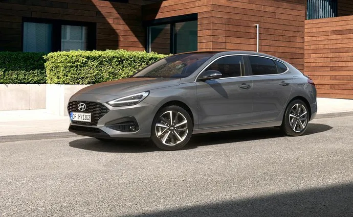 i30