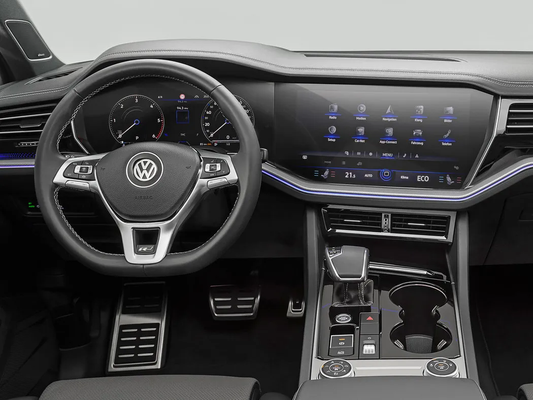 Volkswagen Touareg R-Line - fotografie 3