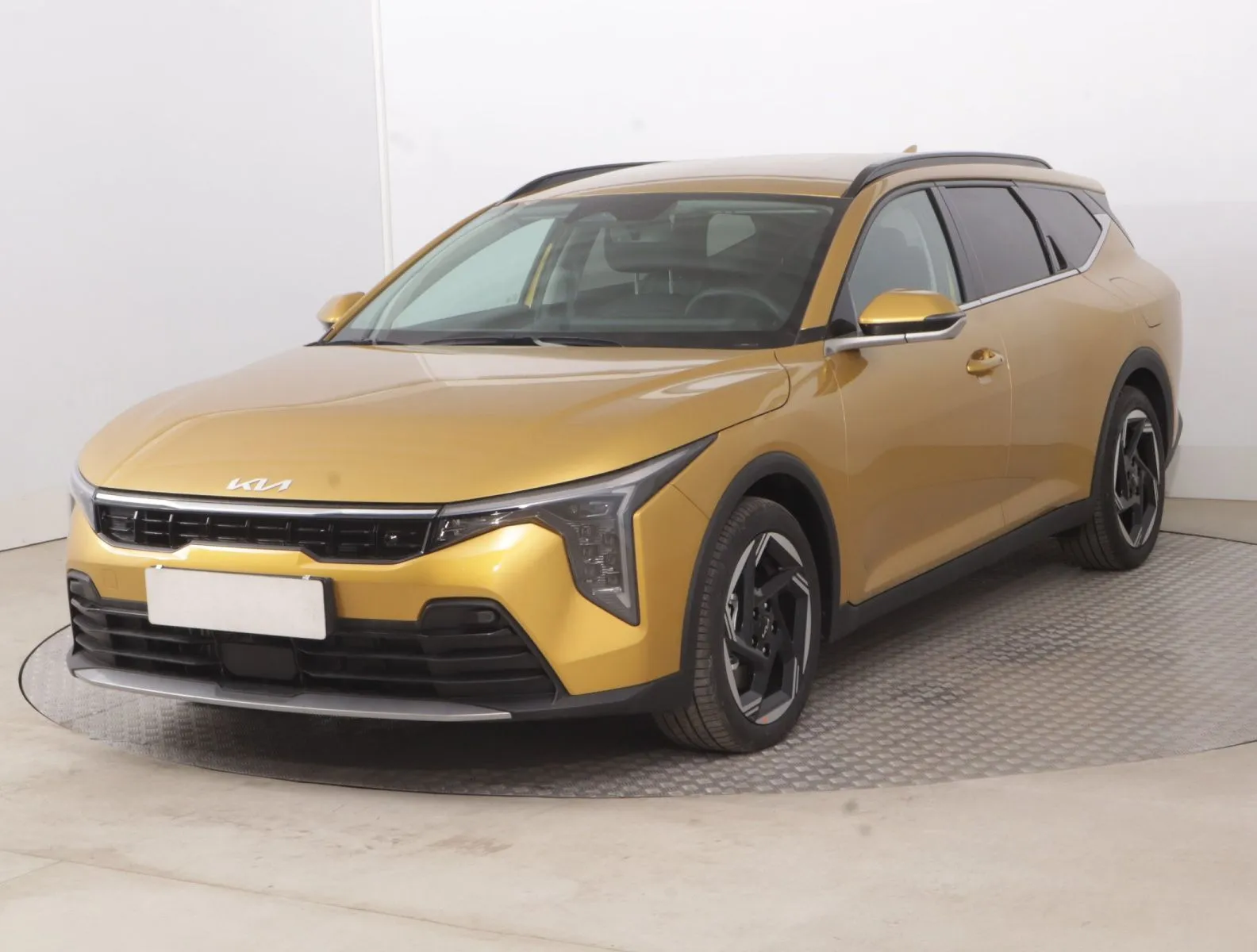 Kia K4 - fotografie 3