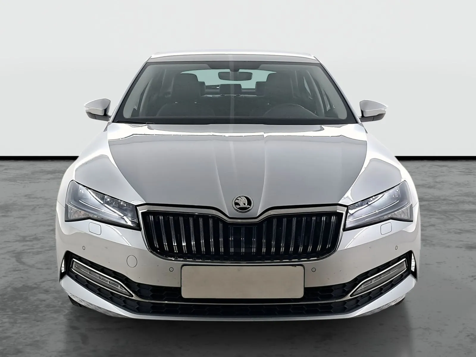 Škoda Superb - fotografie 2