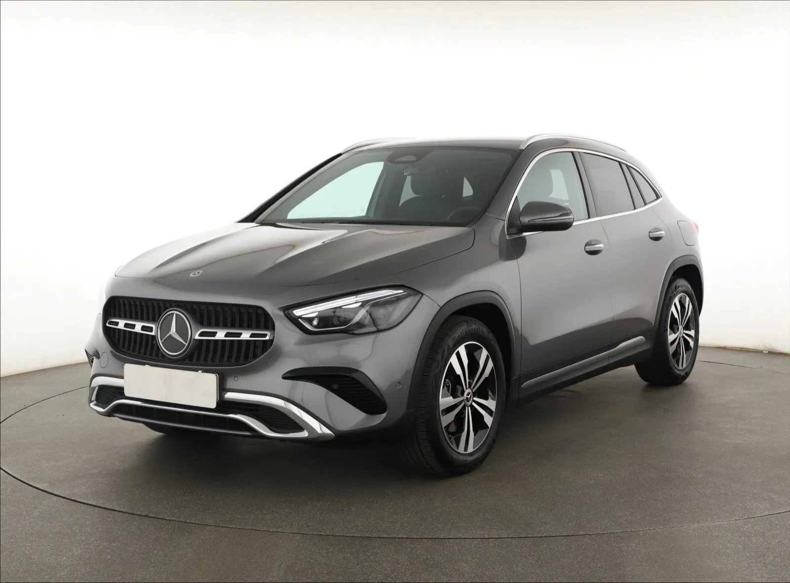 Mercedes-Benz GLA - fotografie 3
