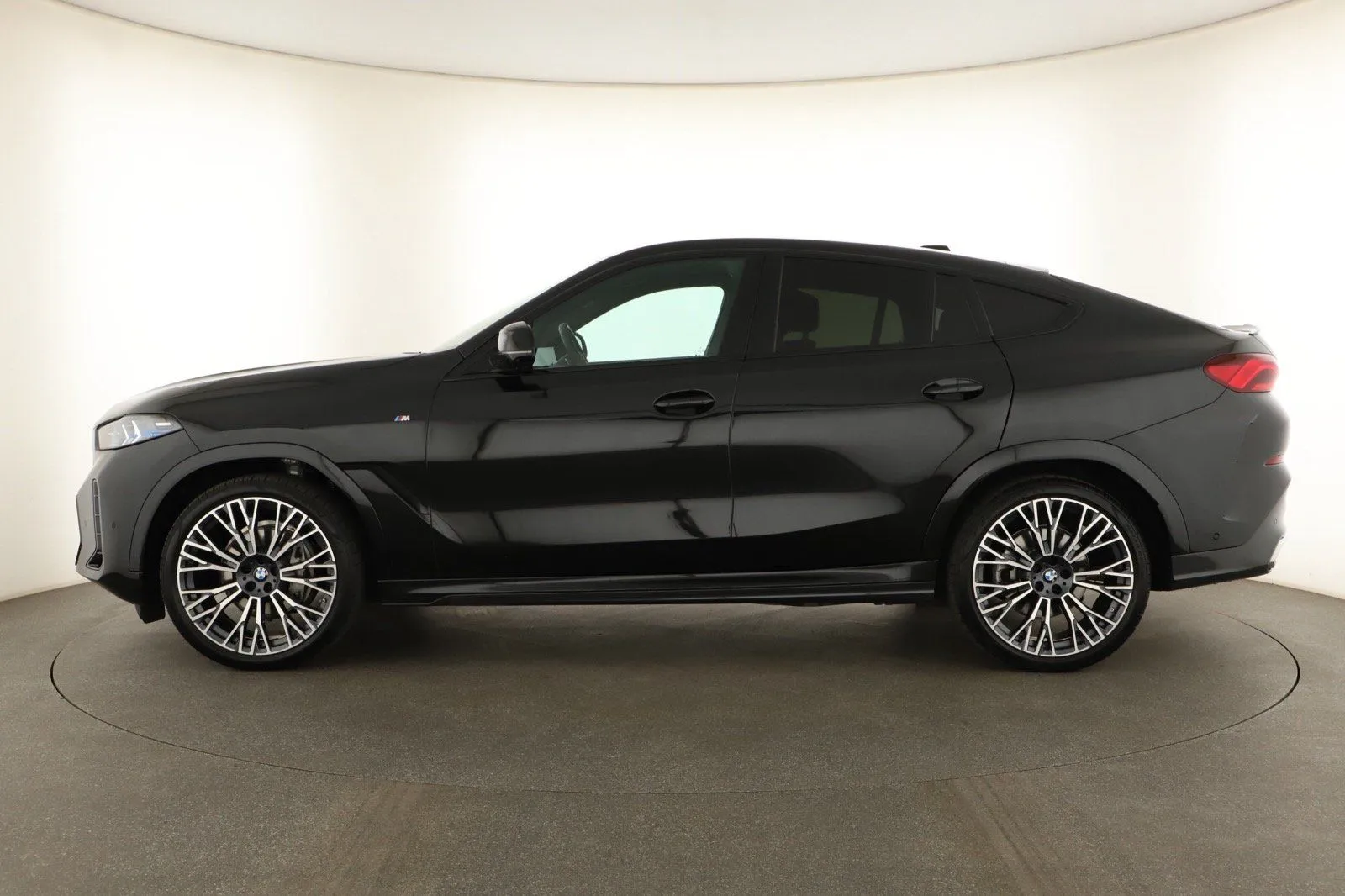 BMW X6 - fotografie 4