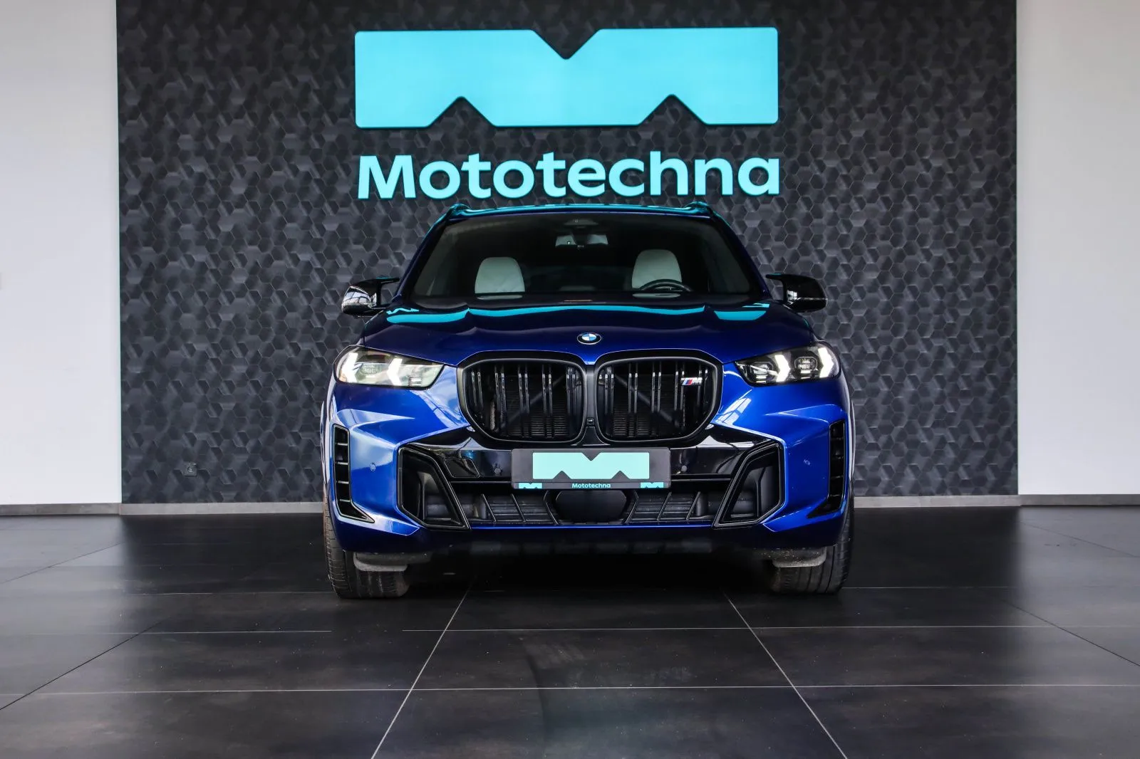 BMW X5 - fotografie 2