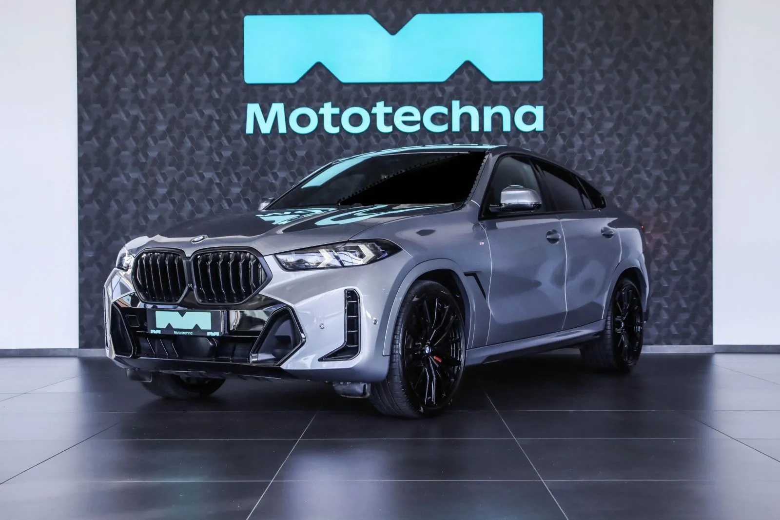 BMW X6 - fotografie 3