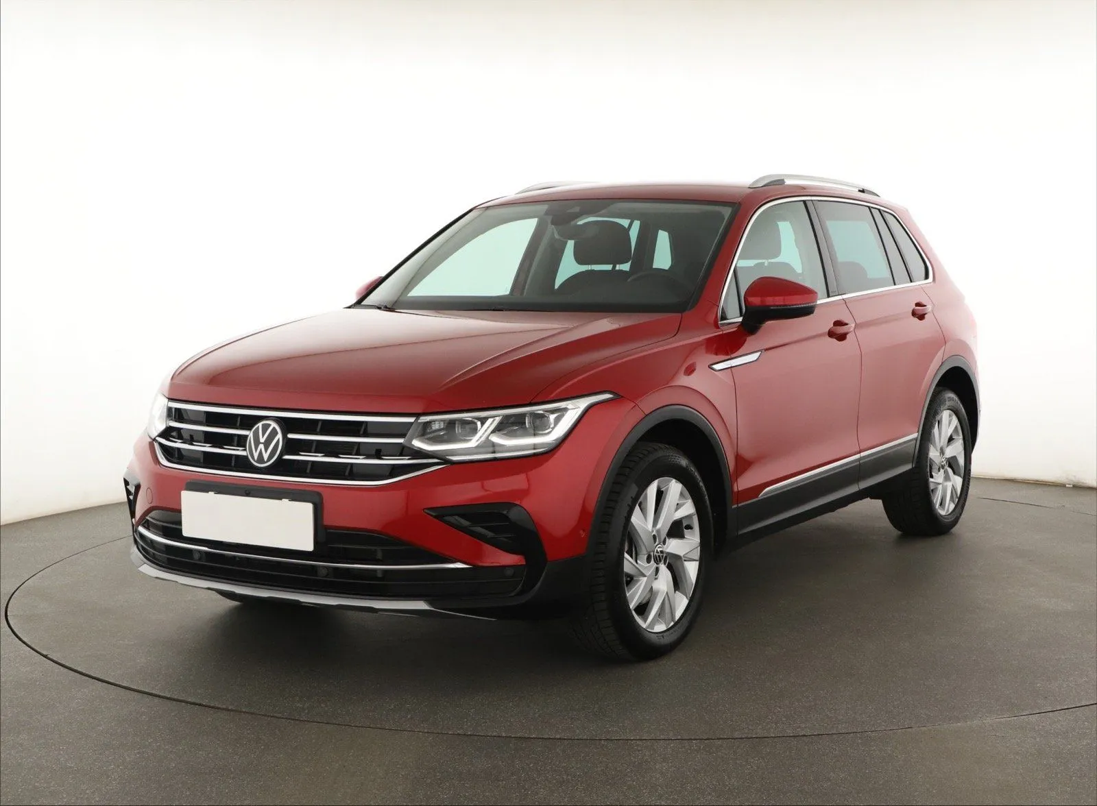 Volkswagen Tiguan - fotografie 3