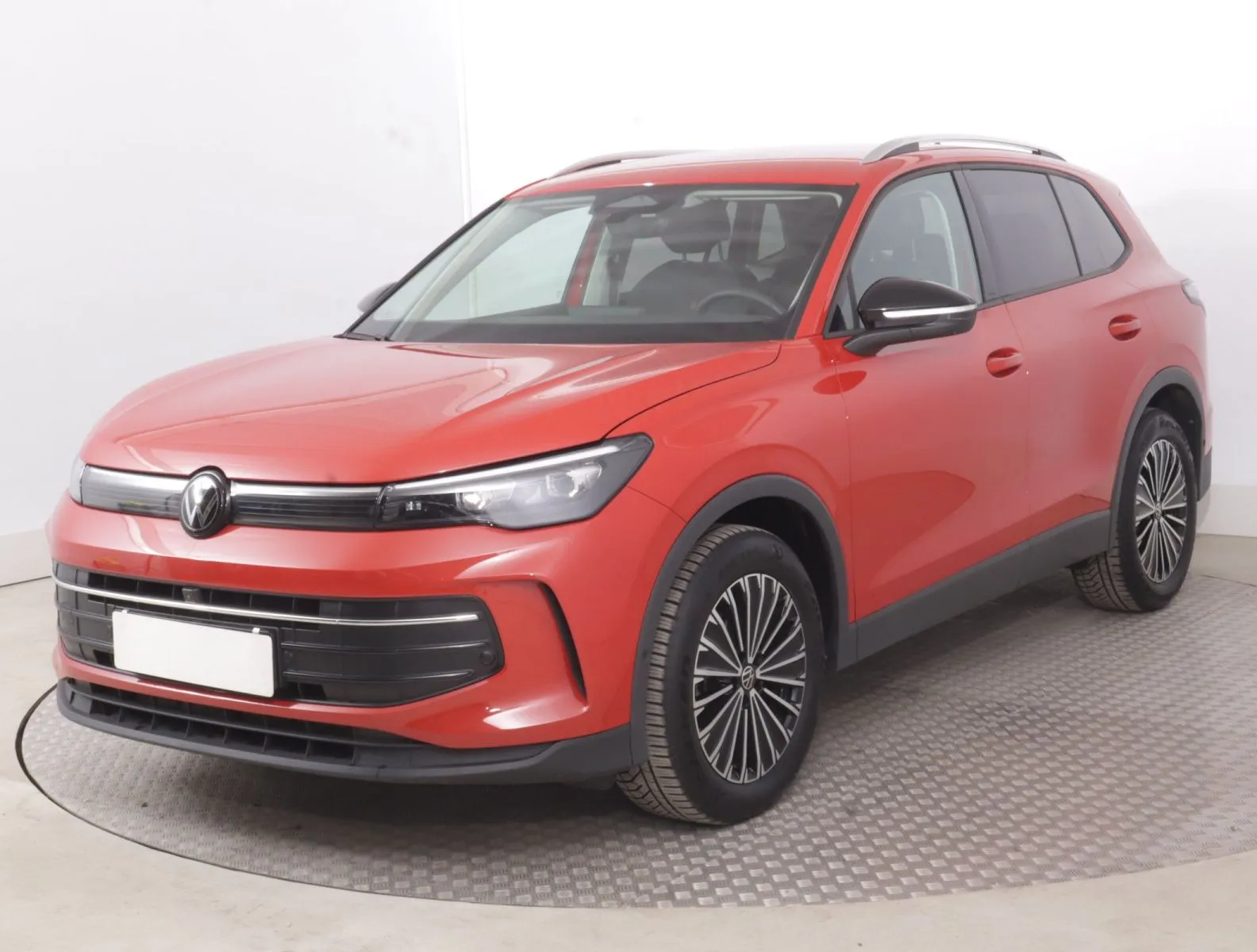 Volkswagen Tiguan - fotografie 3