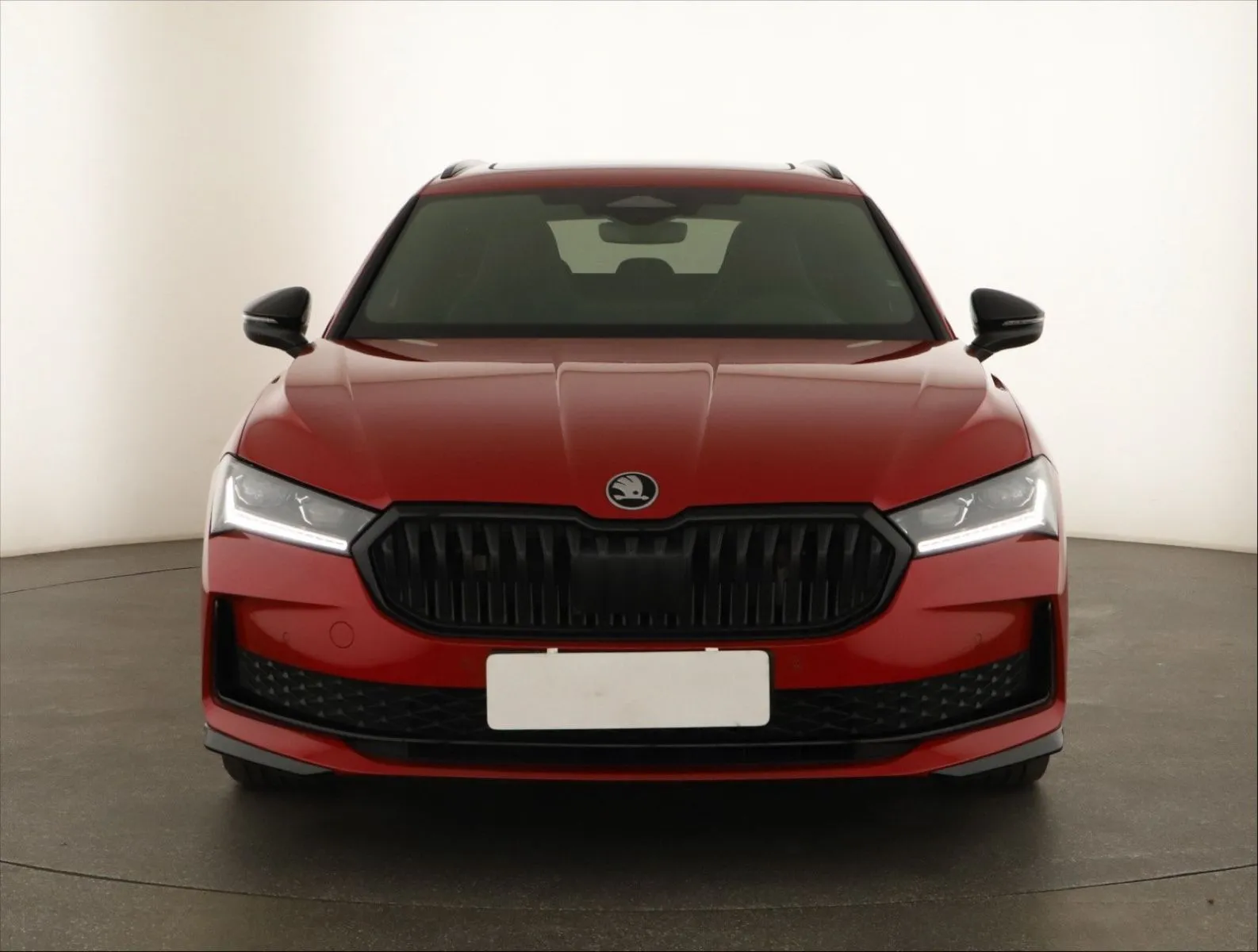 Škoda Superb - fotografie 2