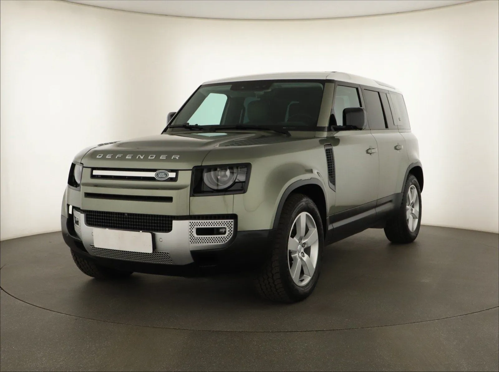 Land Rover Defender - fotografie 3