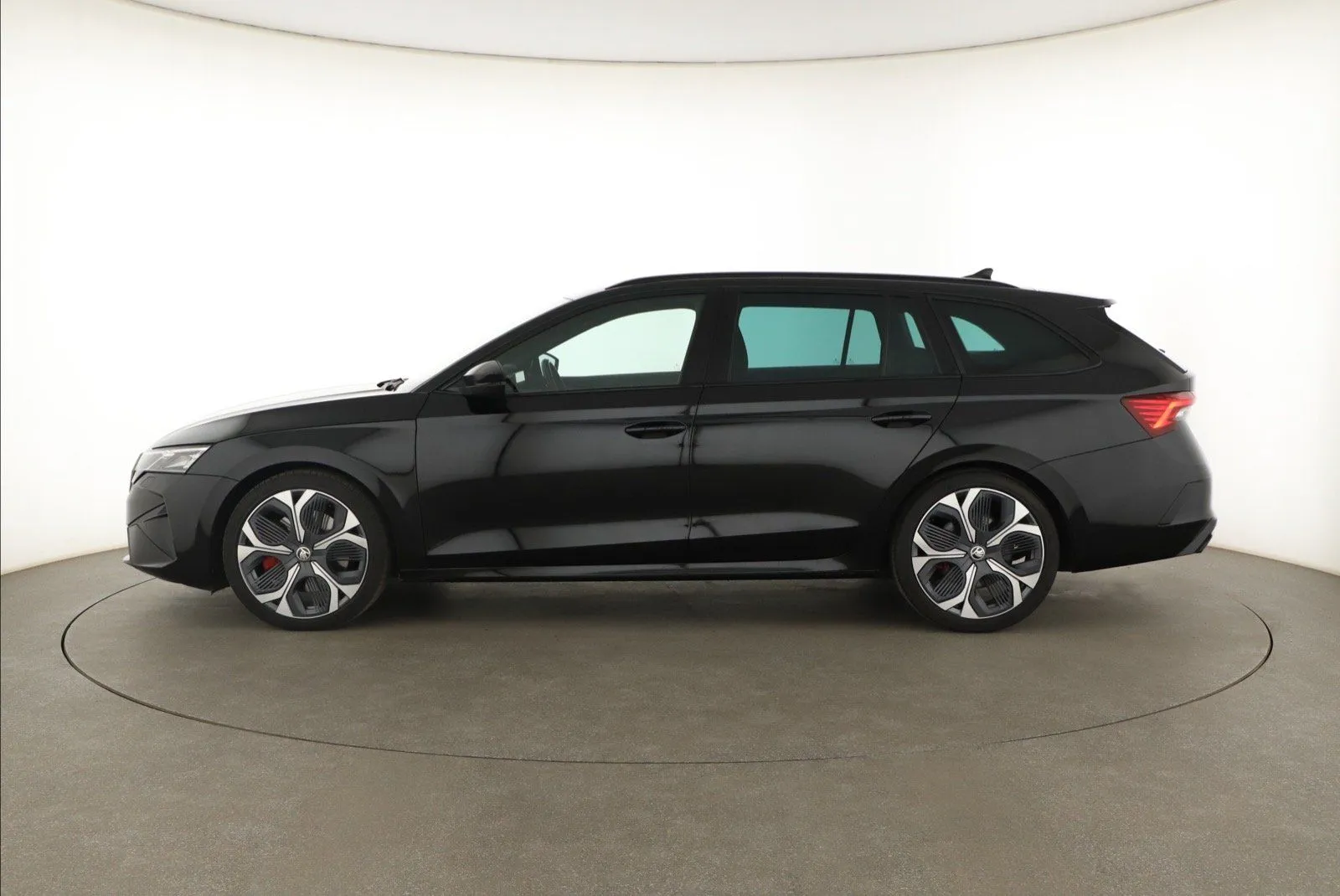Škoda Octavia - fotografie 4