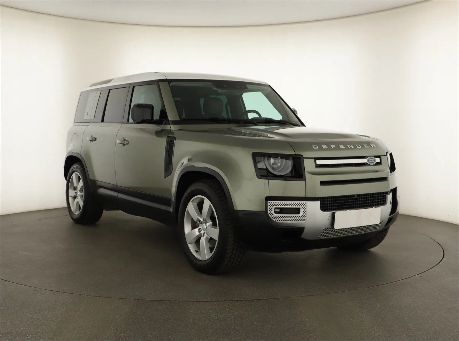 Land Rover Defender - doporučený vůz