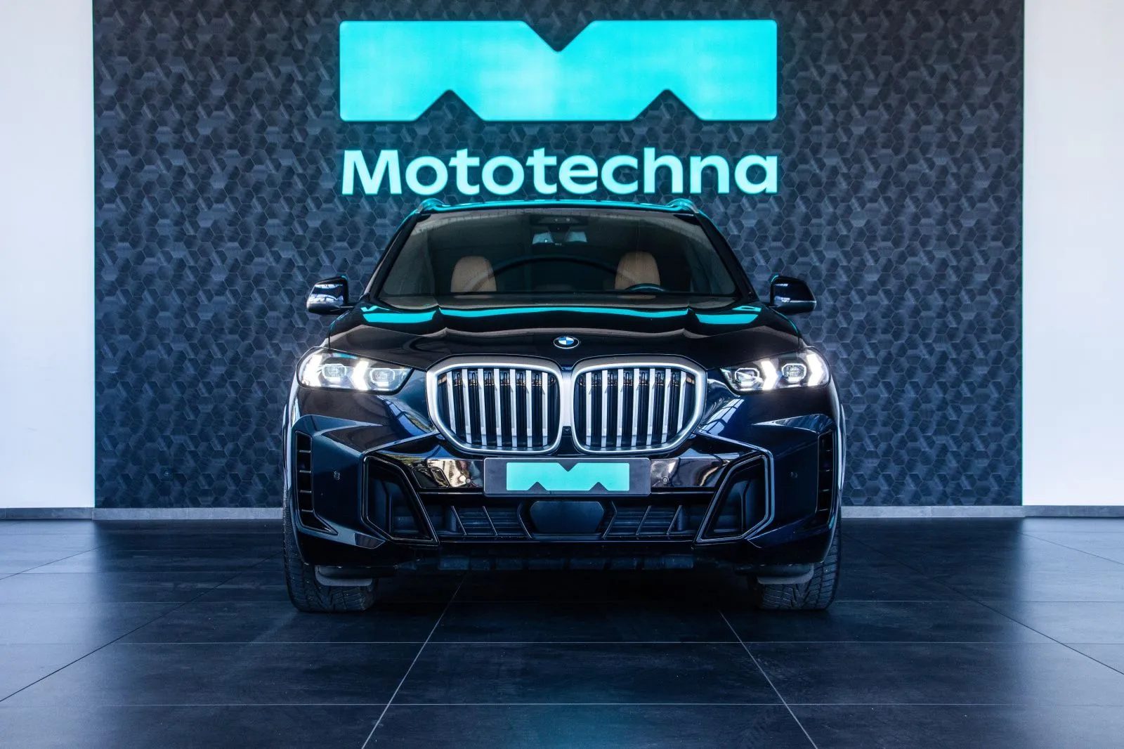 BMW X5 - fotografie 2
