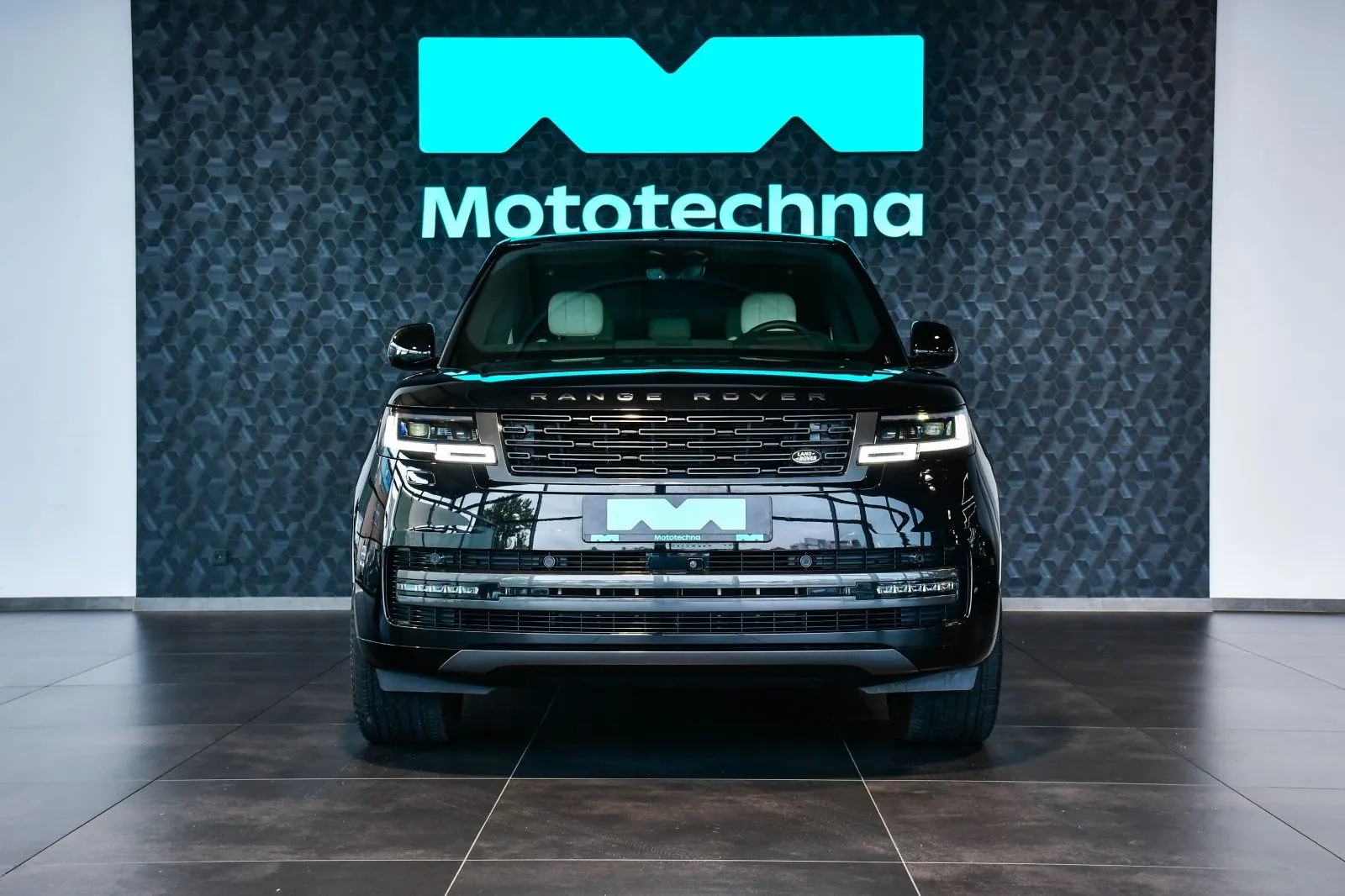 Land Rover Range Rover - fotografie 2