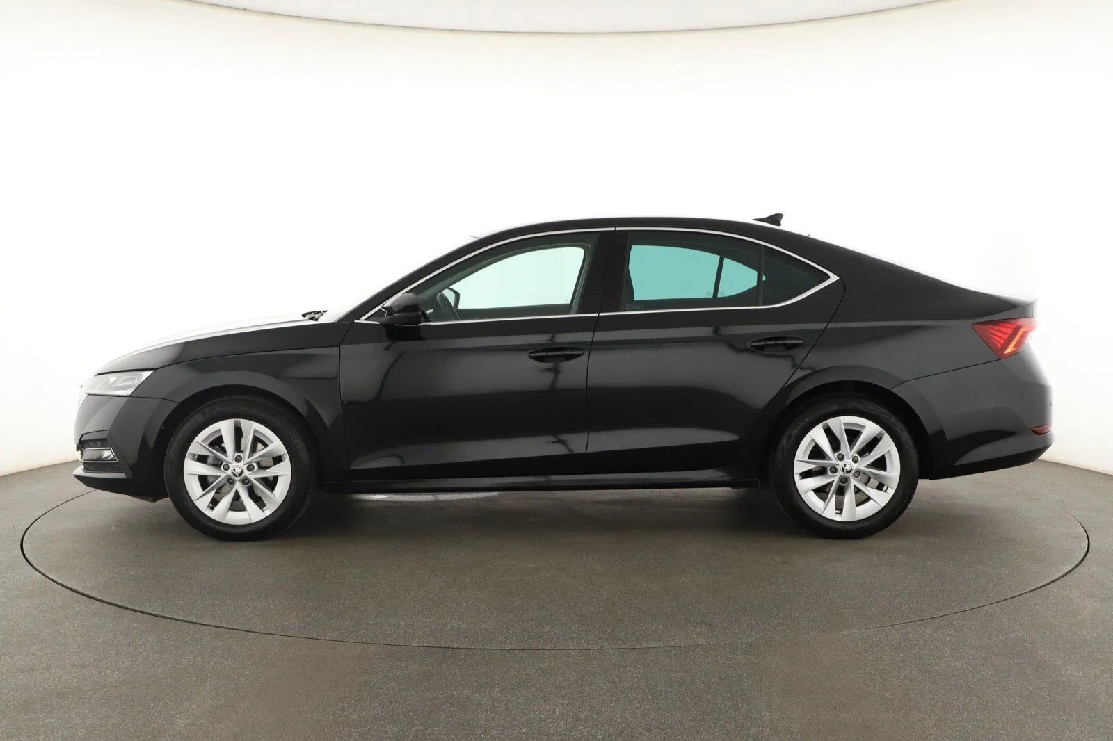 Škoda Octavia - fotografie 4