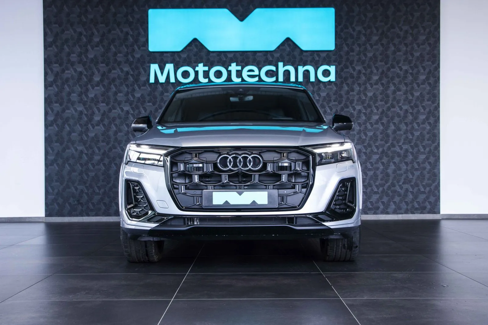 Audi Q7 - fotografie 2