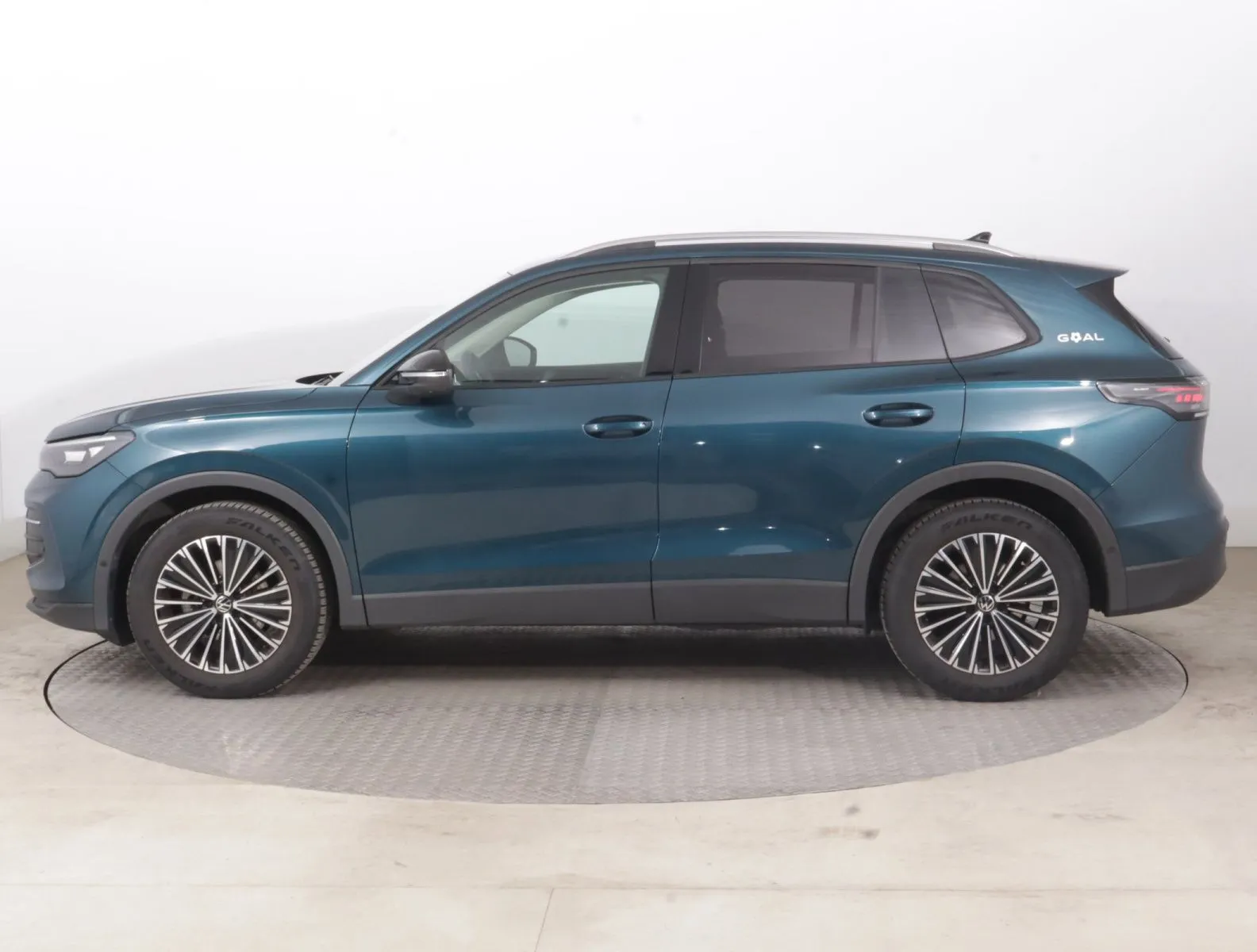 Volkswagen Tiguan - fotografie 4