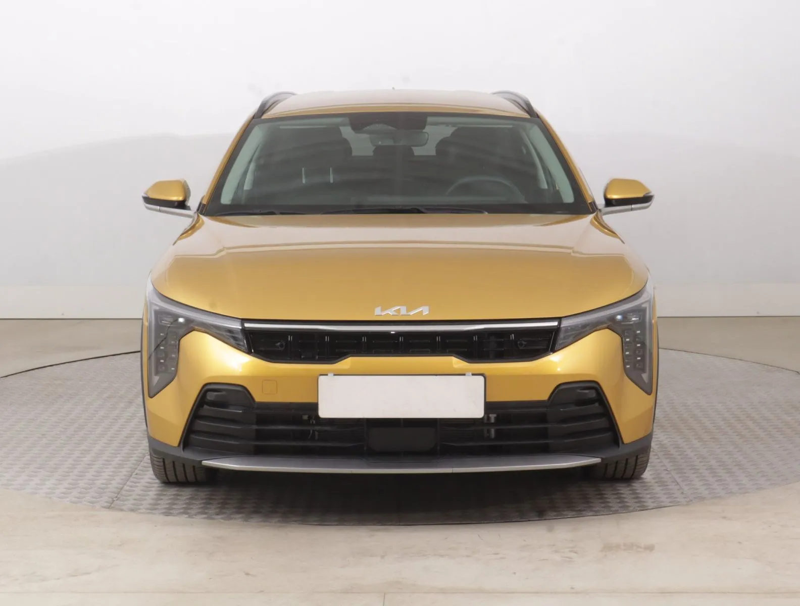 Kia K4 - fotografie 2