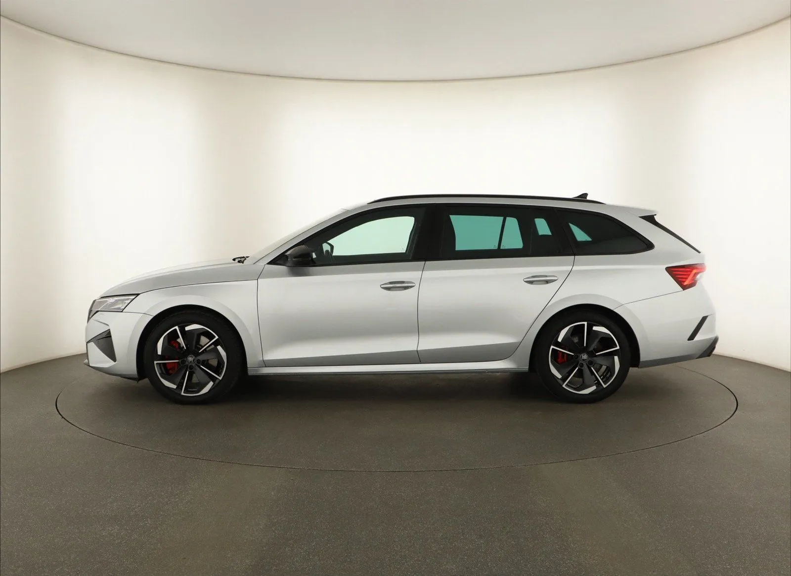Škoda Octavia - fotografie 4
