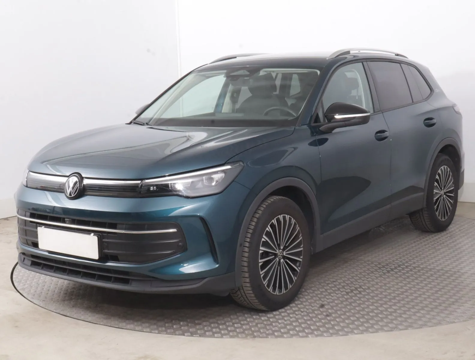 Volkswagen Tiguan - fotografie 3