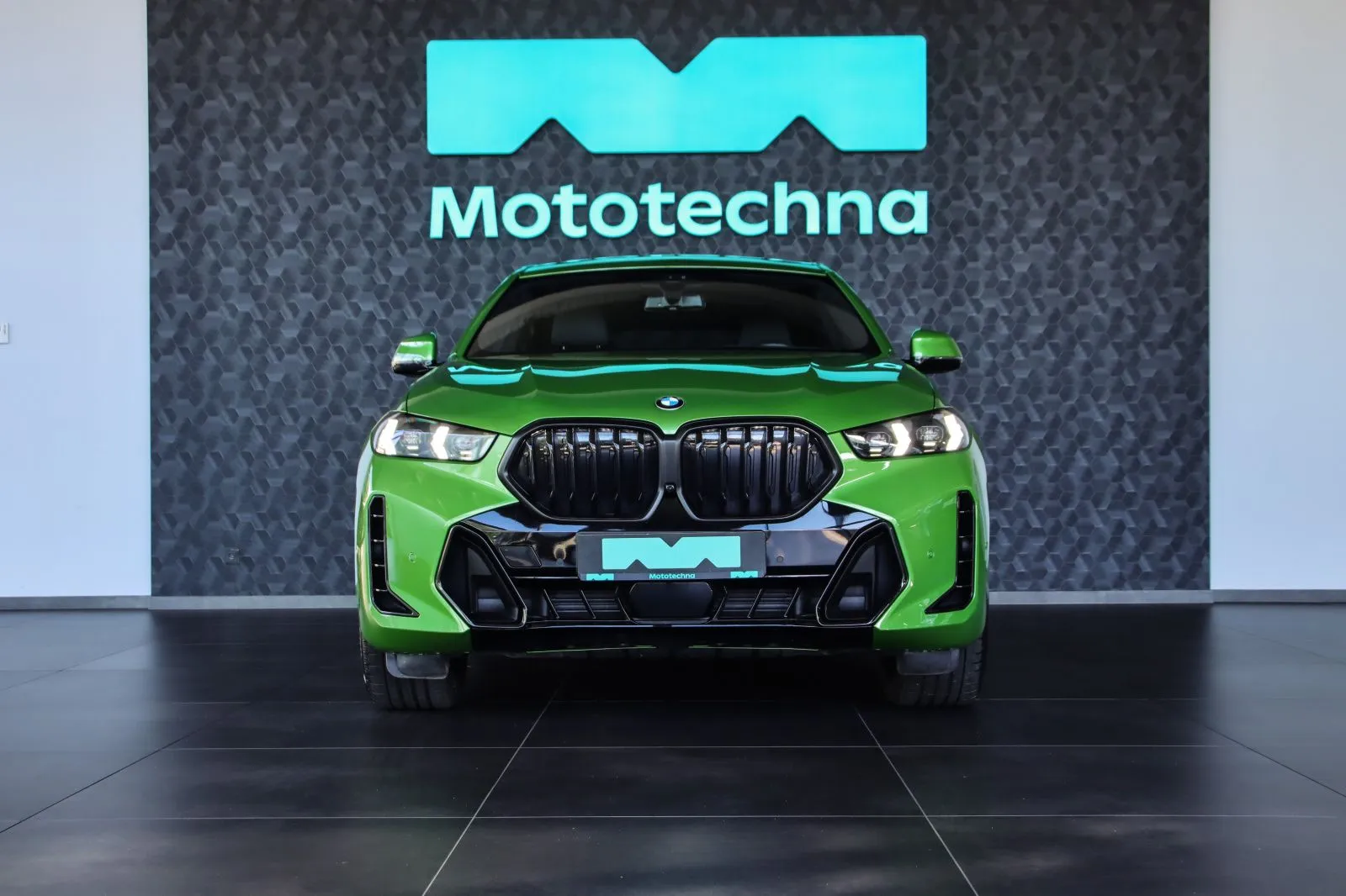 BMW X6 - fotografie 2