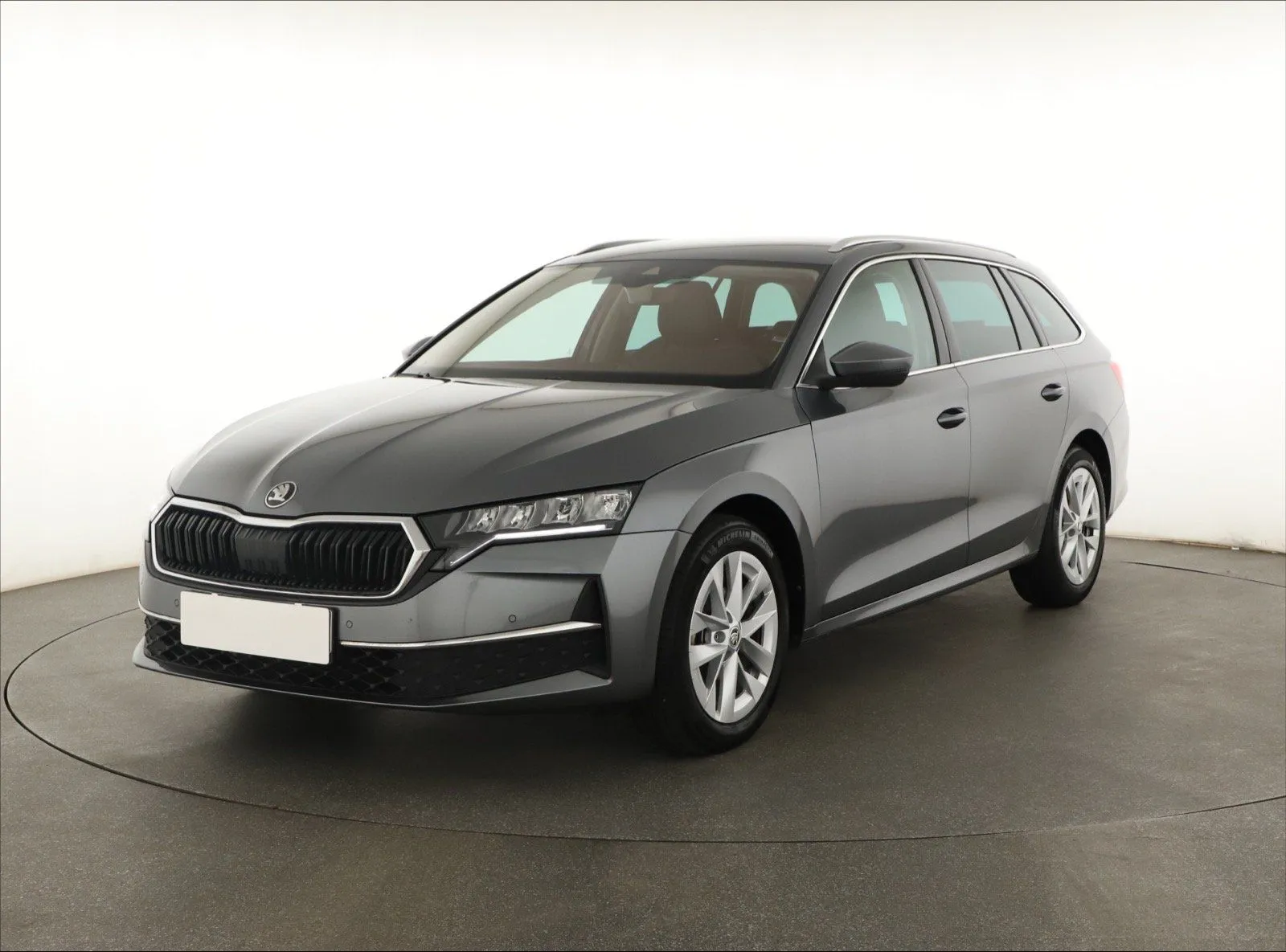 Škoda Octavia - fotografie 3