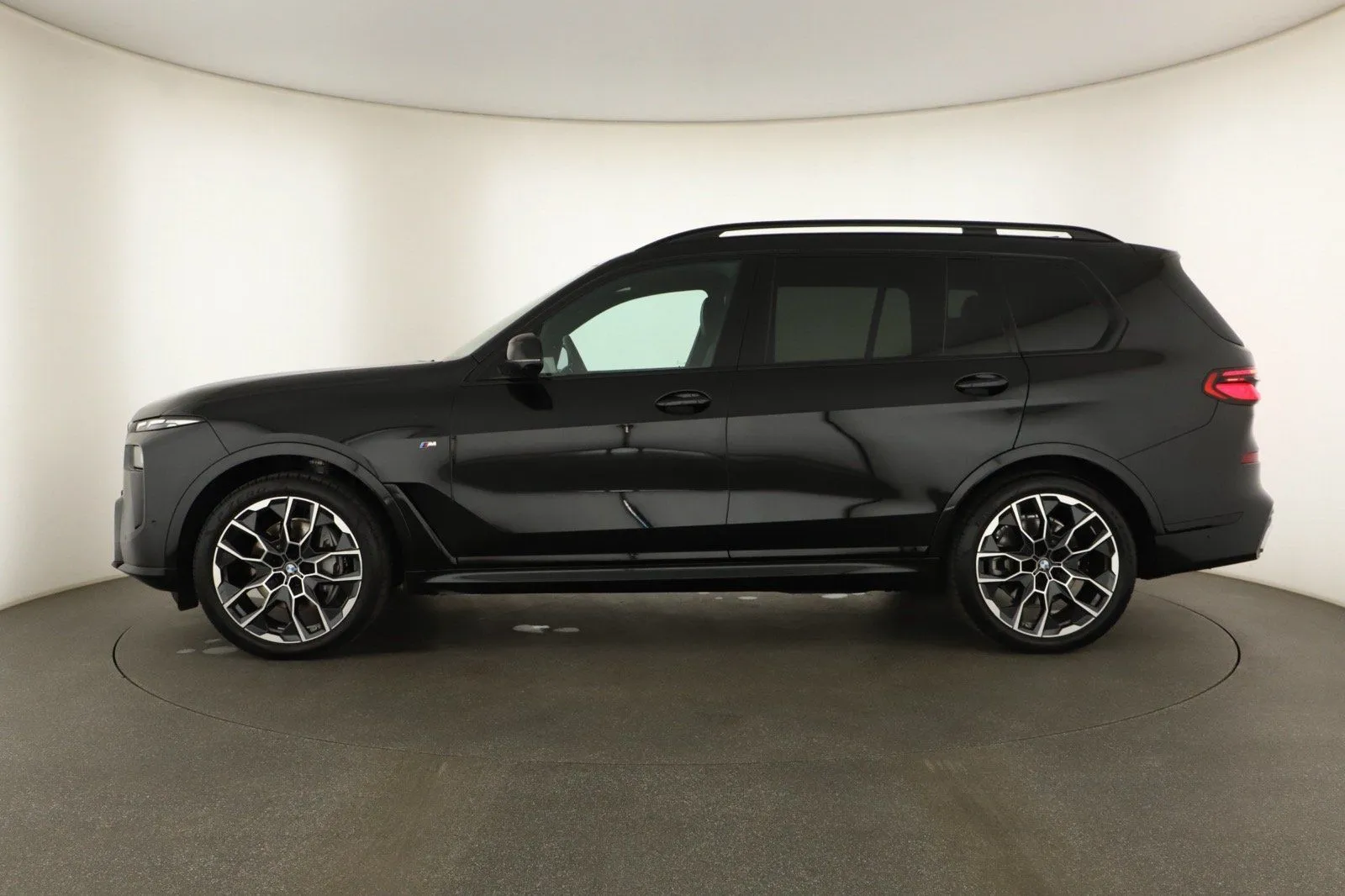 BMW X7 - fotografie 4