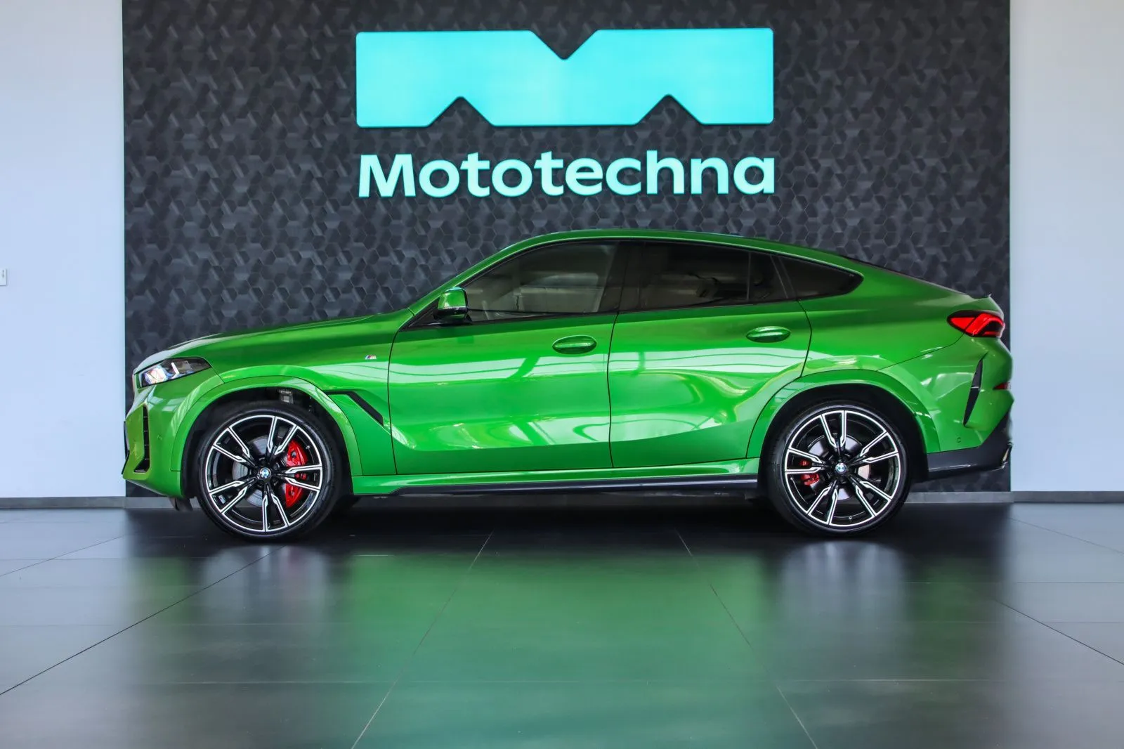 BMW X6 - fotografie 4