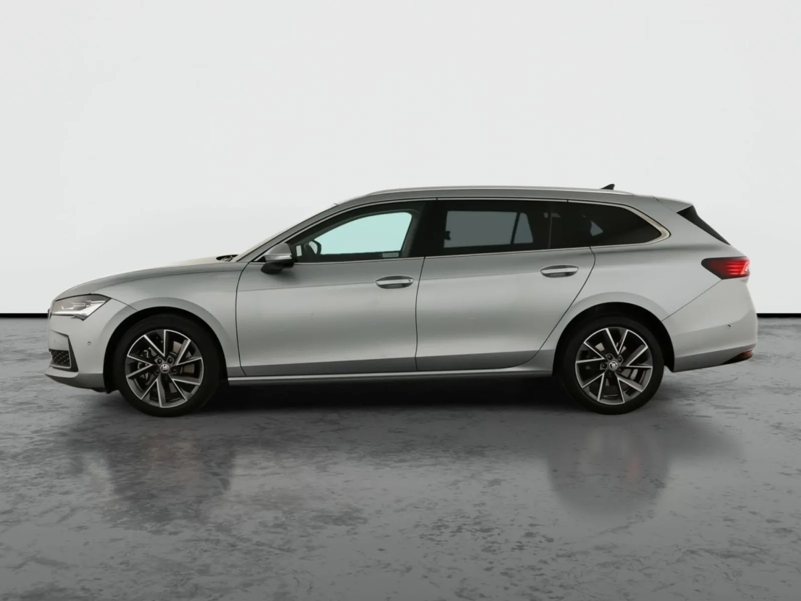 Škoda Superb - fotografie 4
