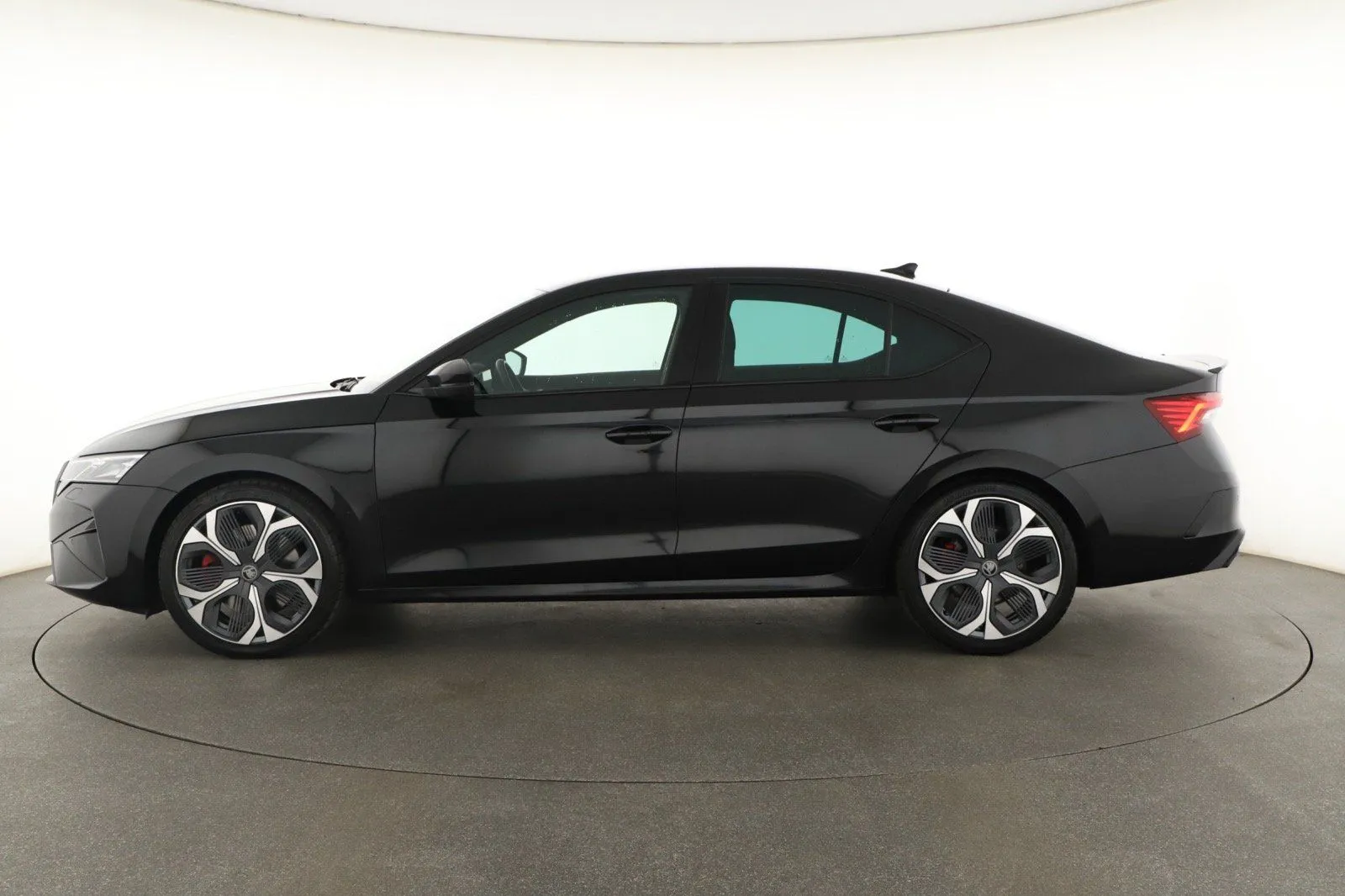 Škoda Octavia - fotografie 4
