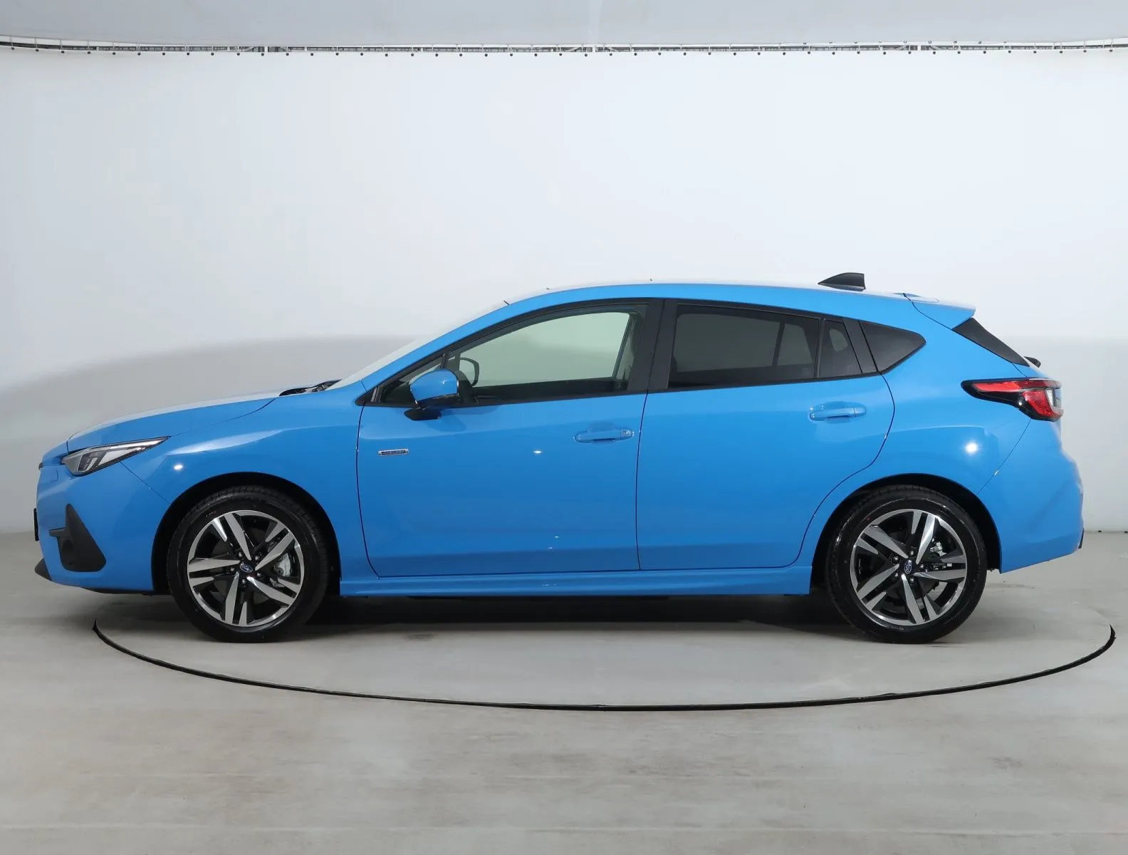 Subaru Impreza - fotografie 4