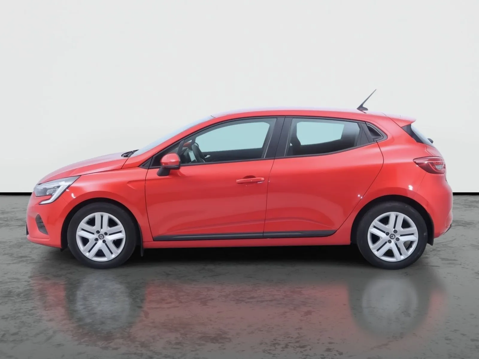 Renault Clio - fotografie 4