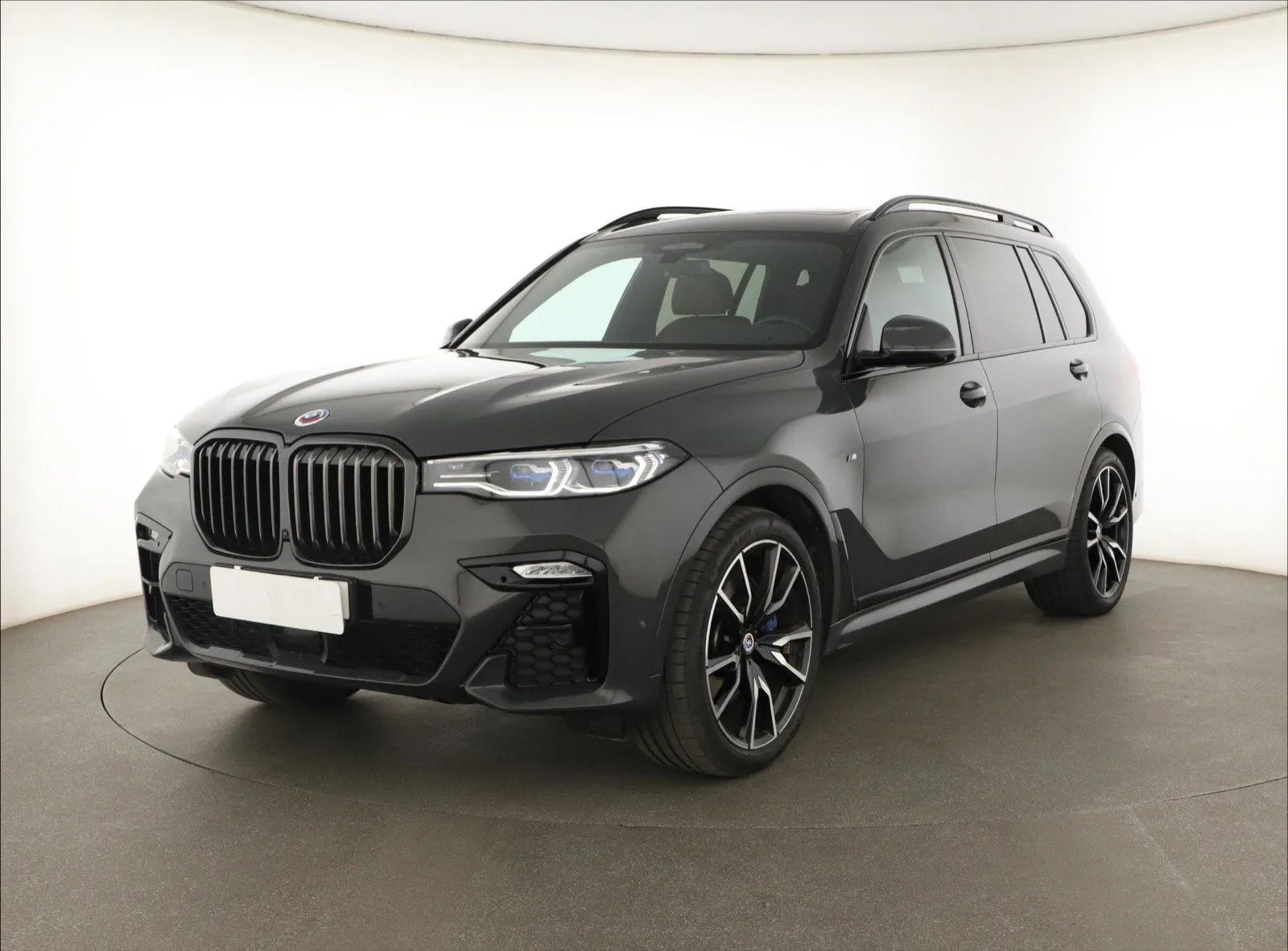 BMW X7 - fotografie 3