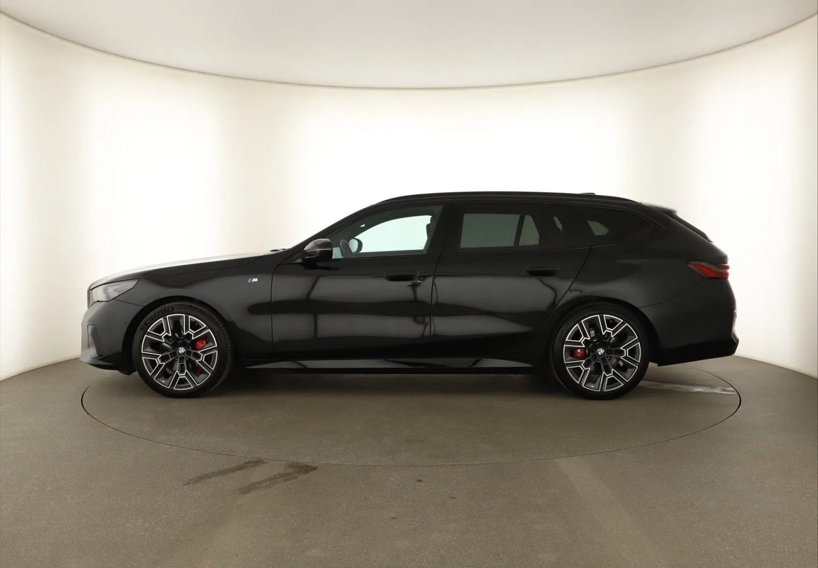 BMW Řada 5 - fotografie 4
