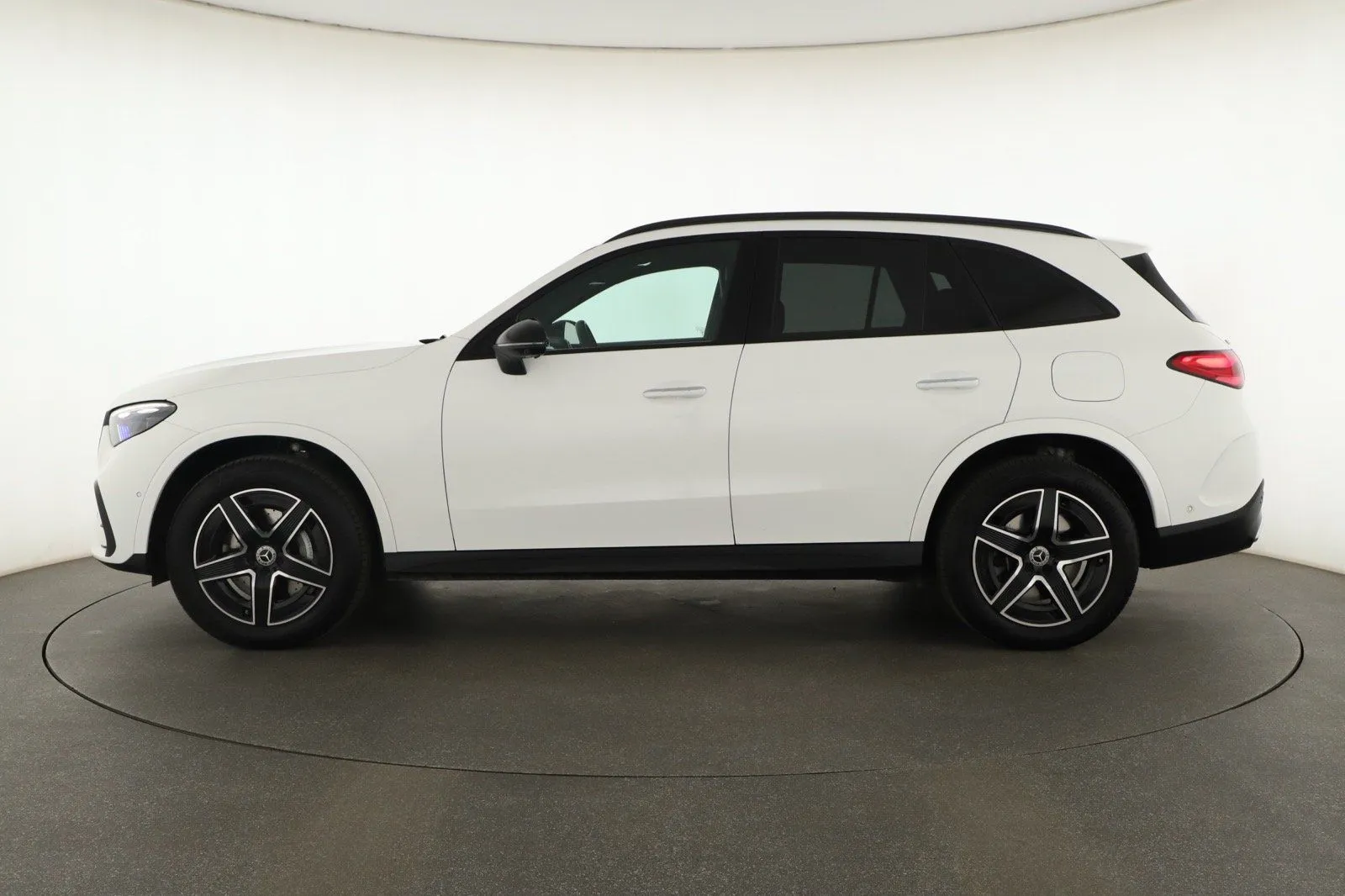 Mercedes-Benz GLC - fotografie 4