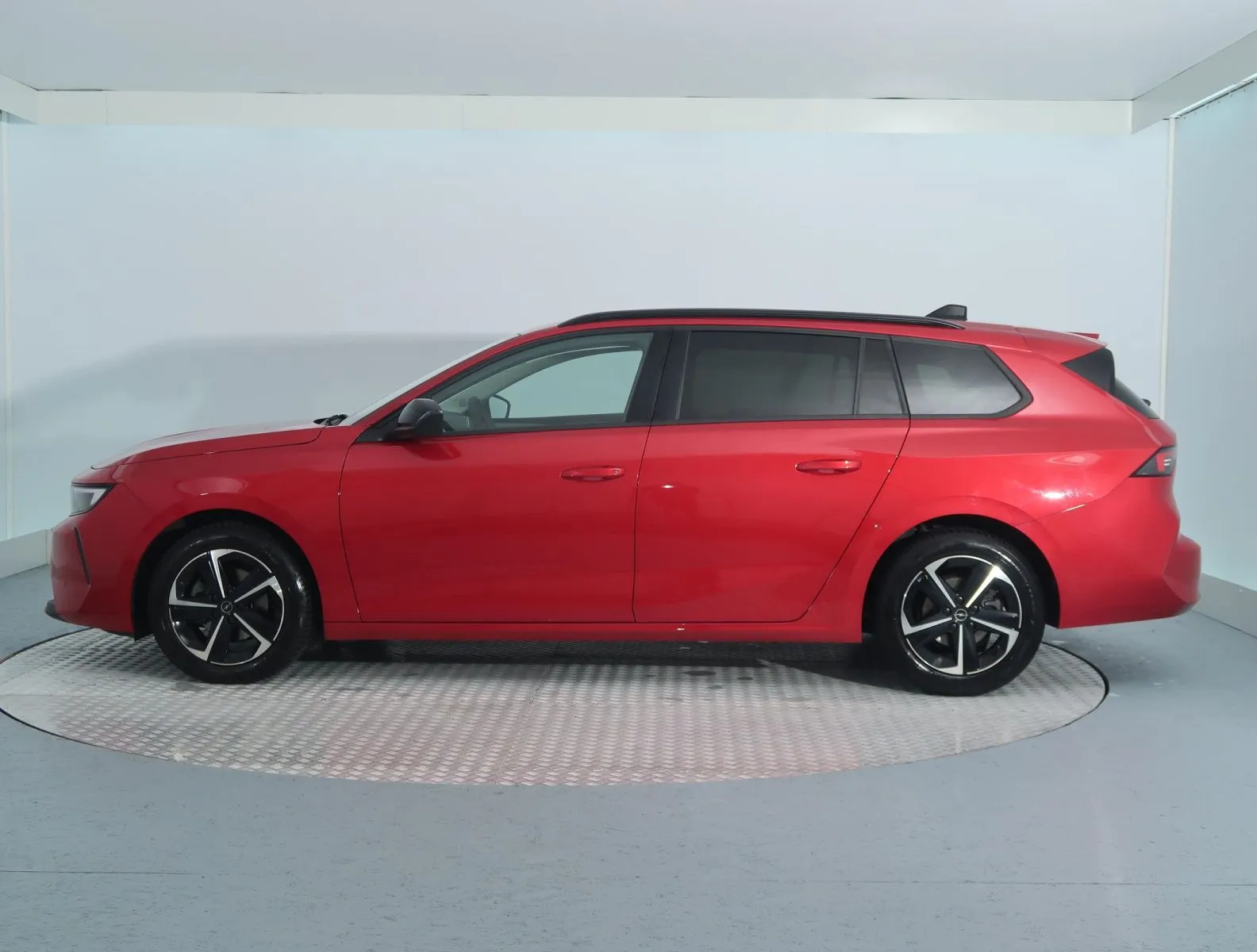 Opel Astra - fotografie 4