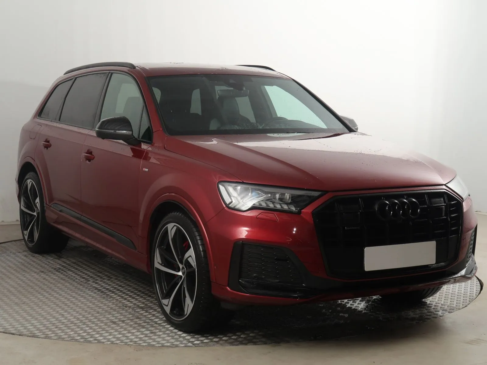 Q7