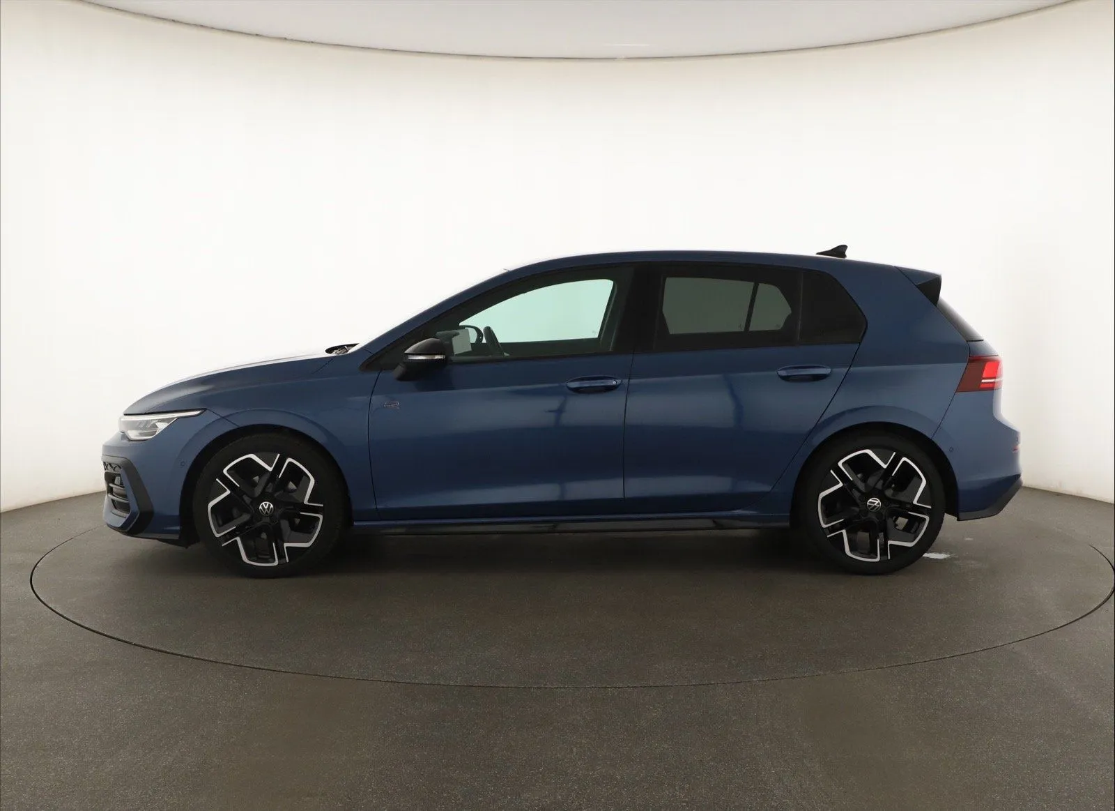 Volkswagen Golf - fotografie 4