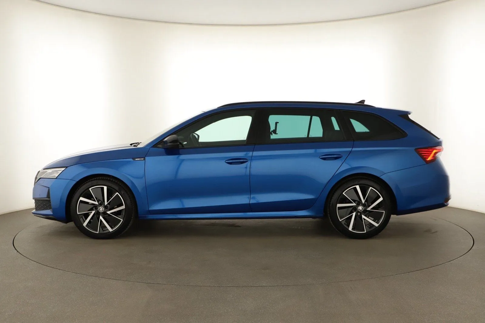 Škoda Octavia - fotografie 4