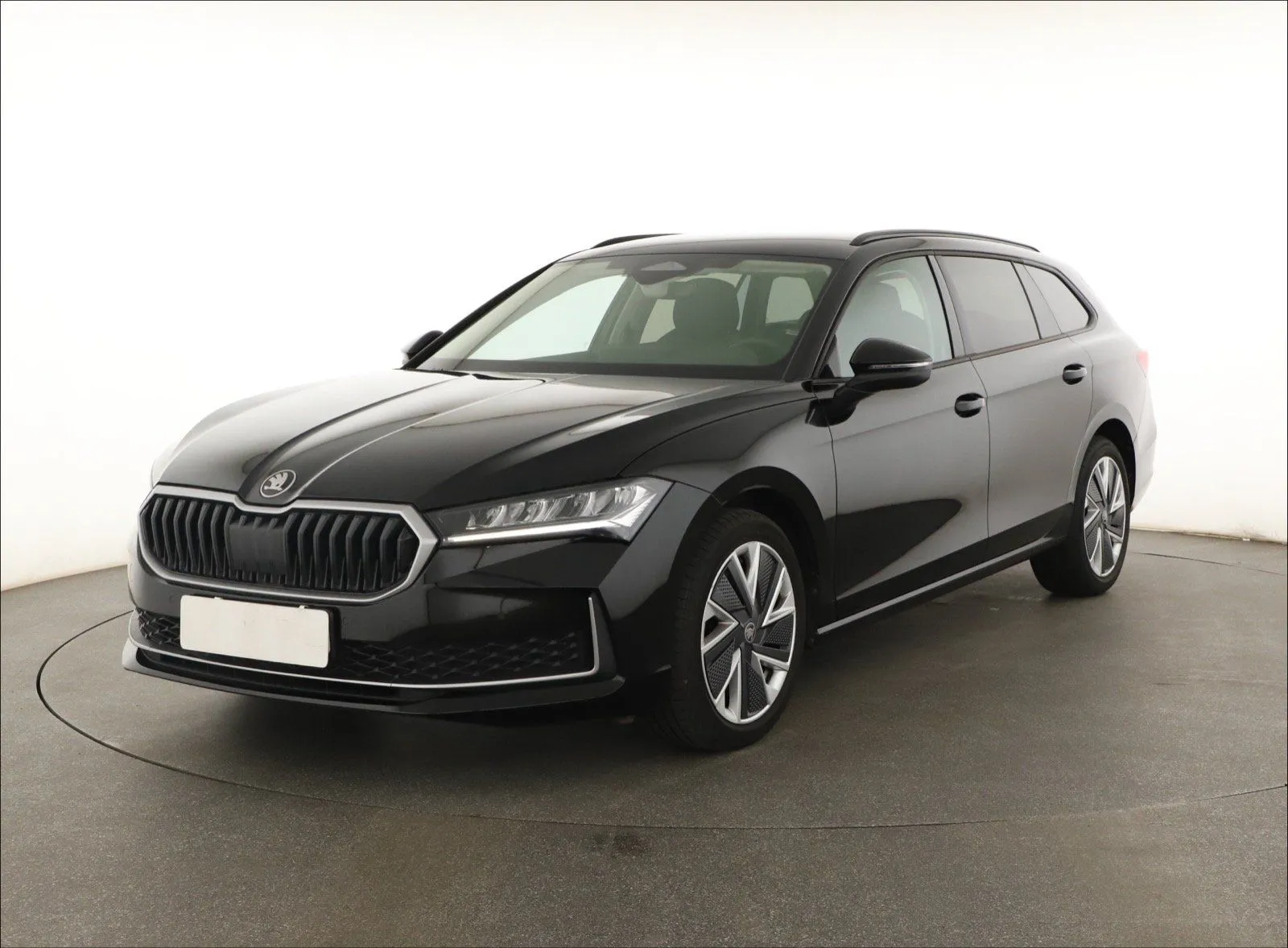 Škoda Superb - fotografie 3