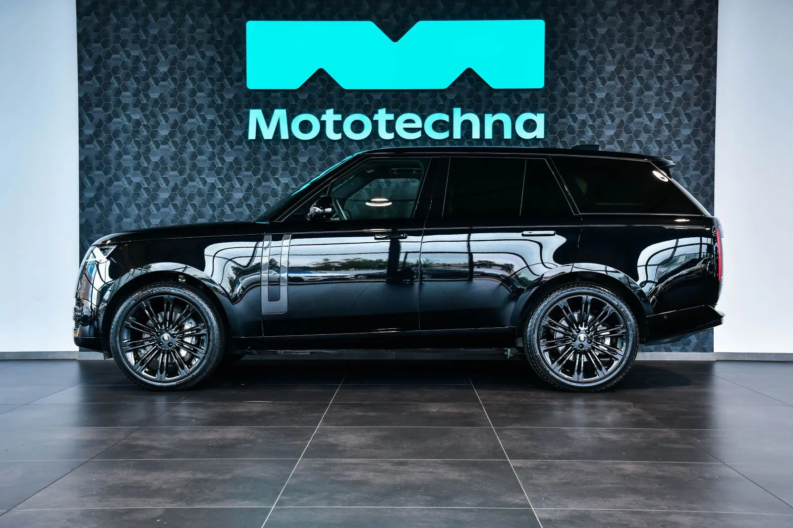 Land Rover Range Rover - fotografie 4
