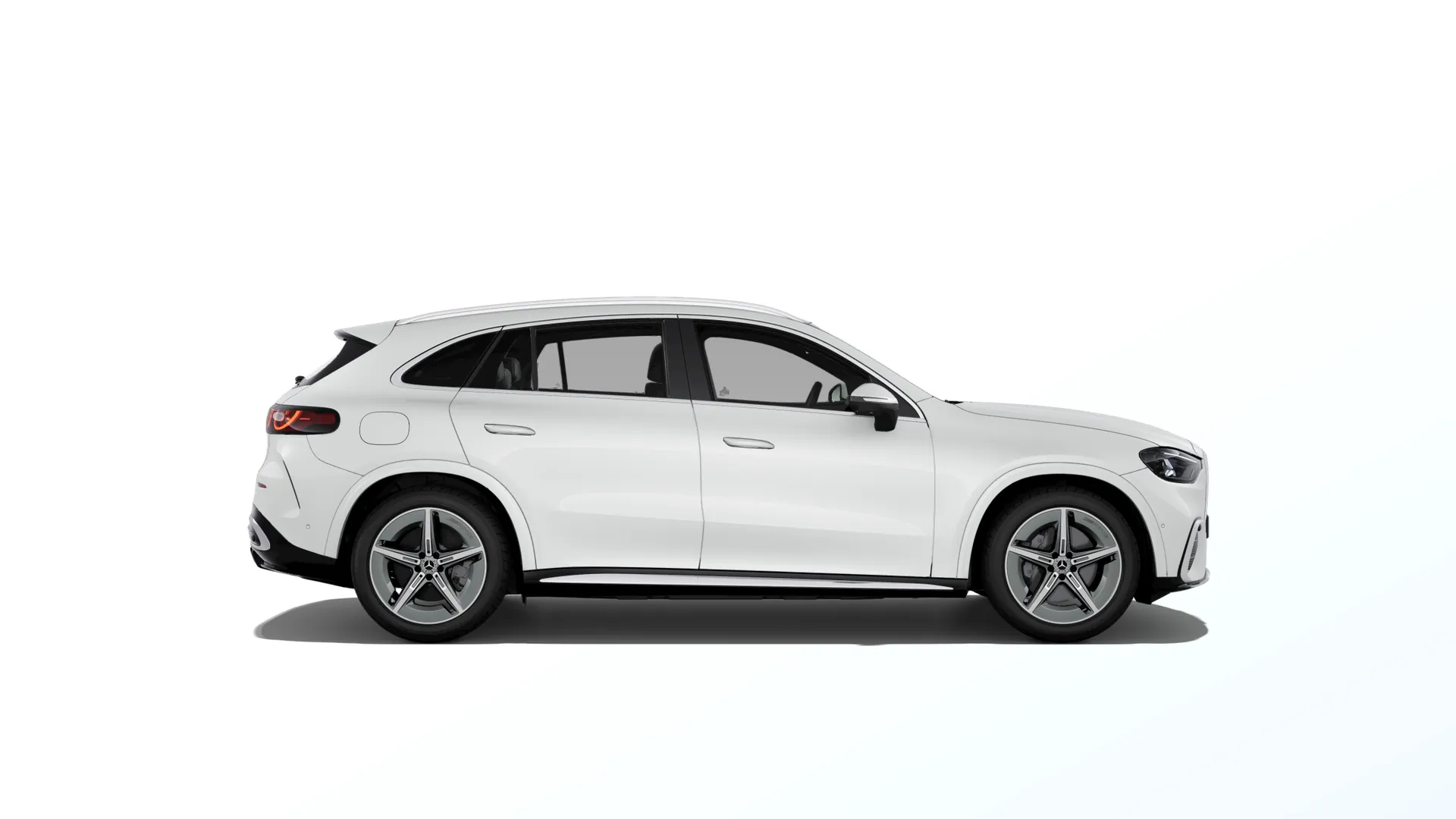 GLC (X540), Linie AMG, Bílá opalite bright MANUFAKTUR, side