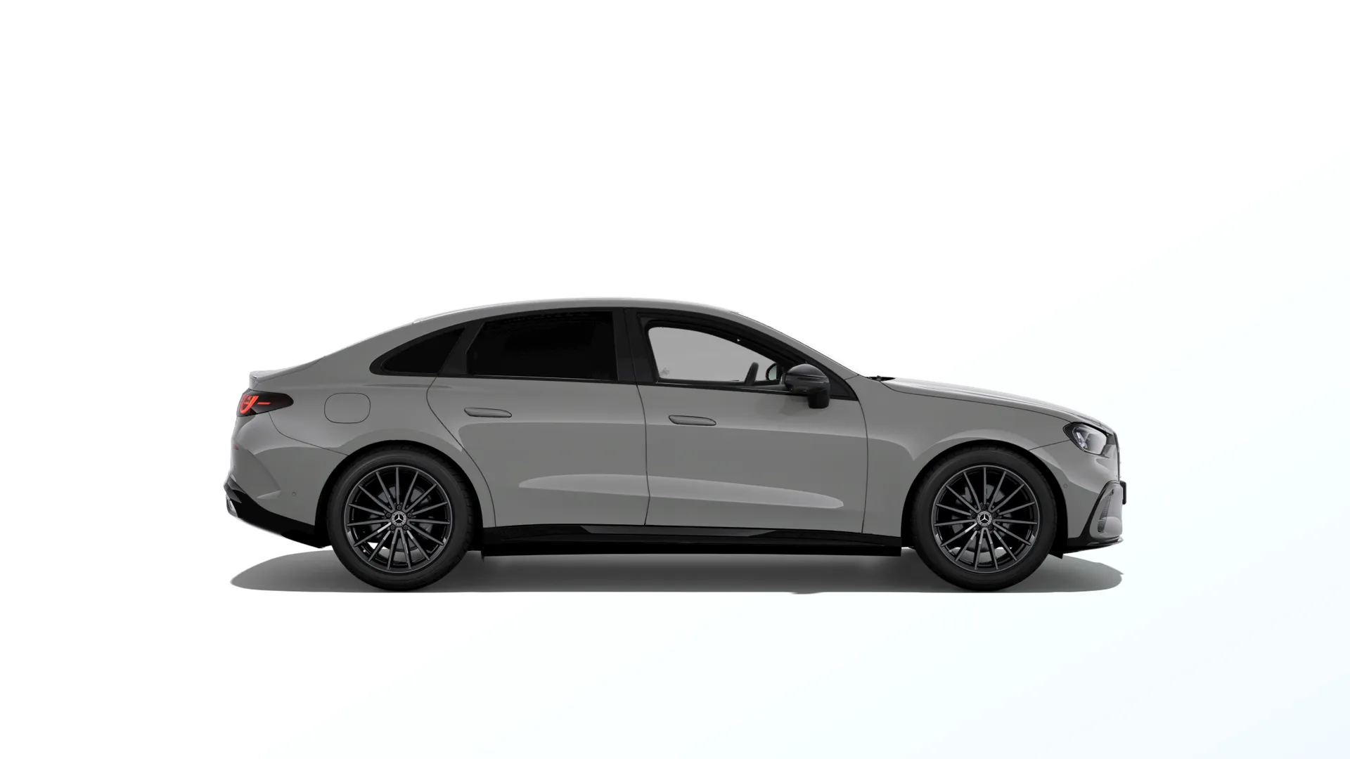 Třída C sedan (W520), Linie AMG Plus, Nemetalická šedá alpine MANUFAKTUR, side