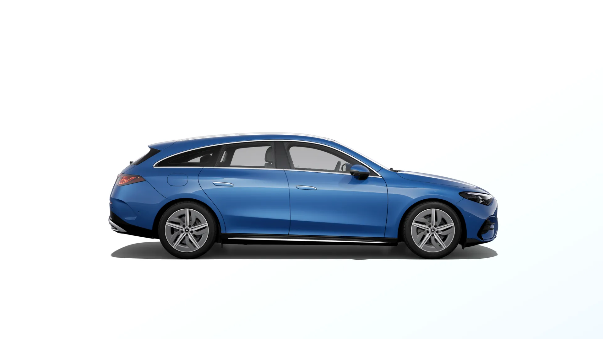 CLA Shooting Brake (X174), Linie AMG, Metalická modrá clear, side