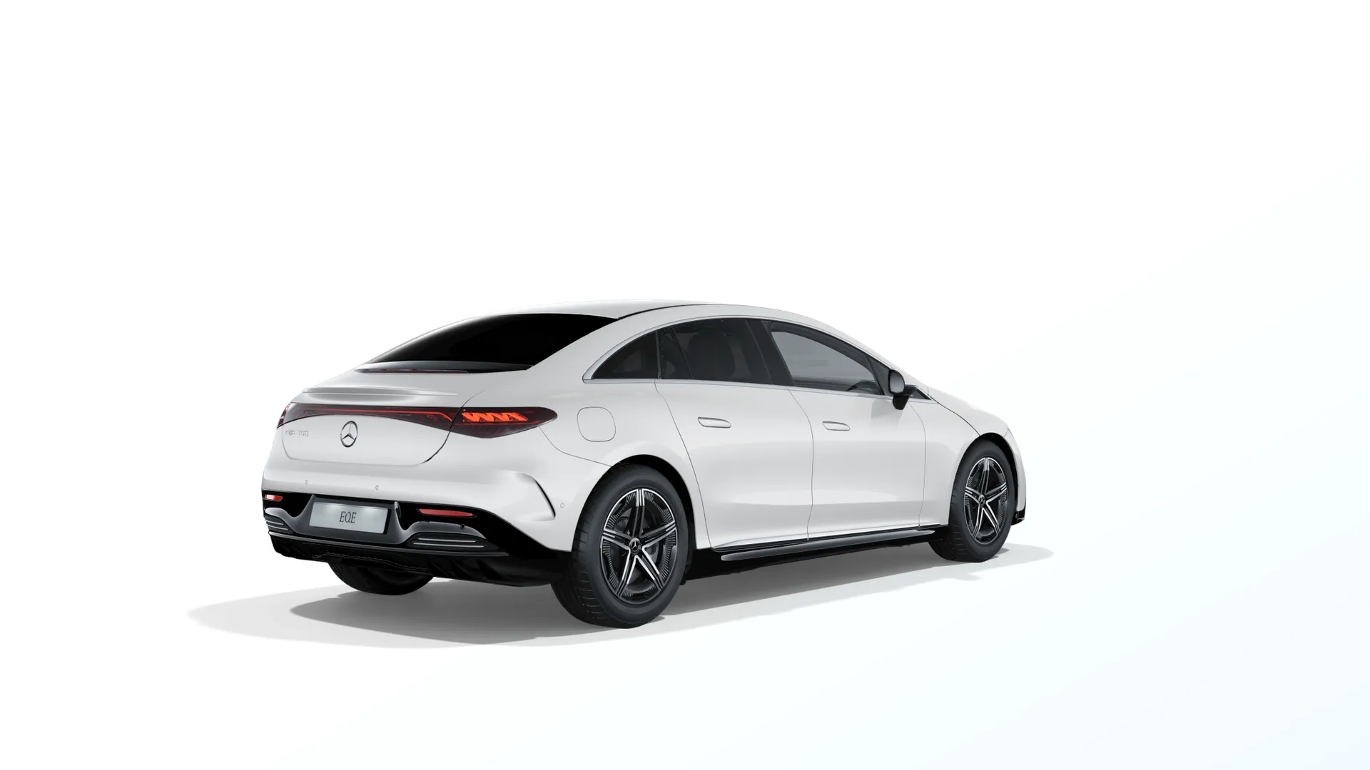 EQE sedan (V295), Sada linie AMG exteriér + linie AMG interiér, Bílá opalite bright MANUFAKTUR, rear